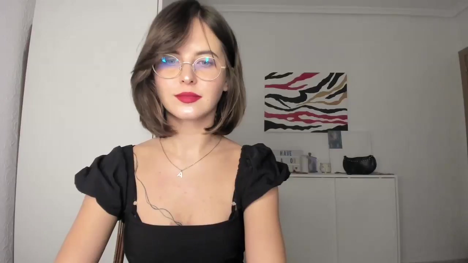 Gallery image thumbnail from AhahaGirl's myfreecams stream on, 11/29/2024, 20:00 image 13 of 20