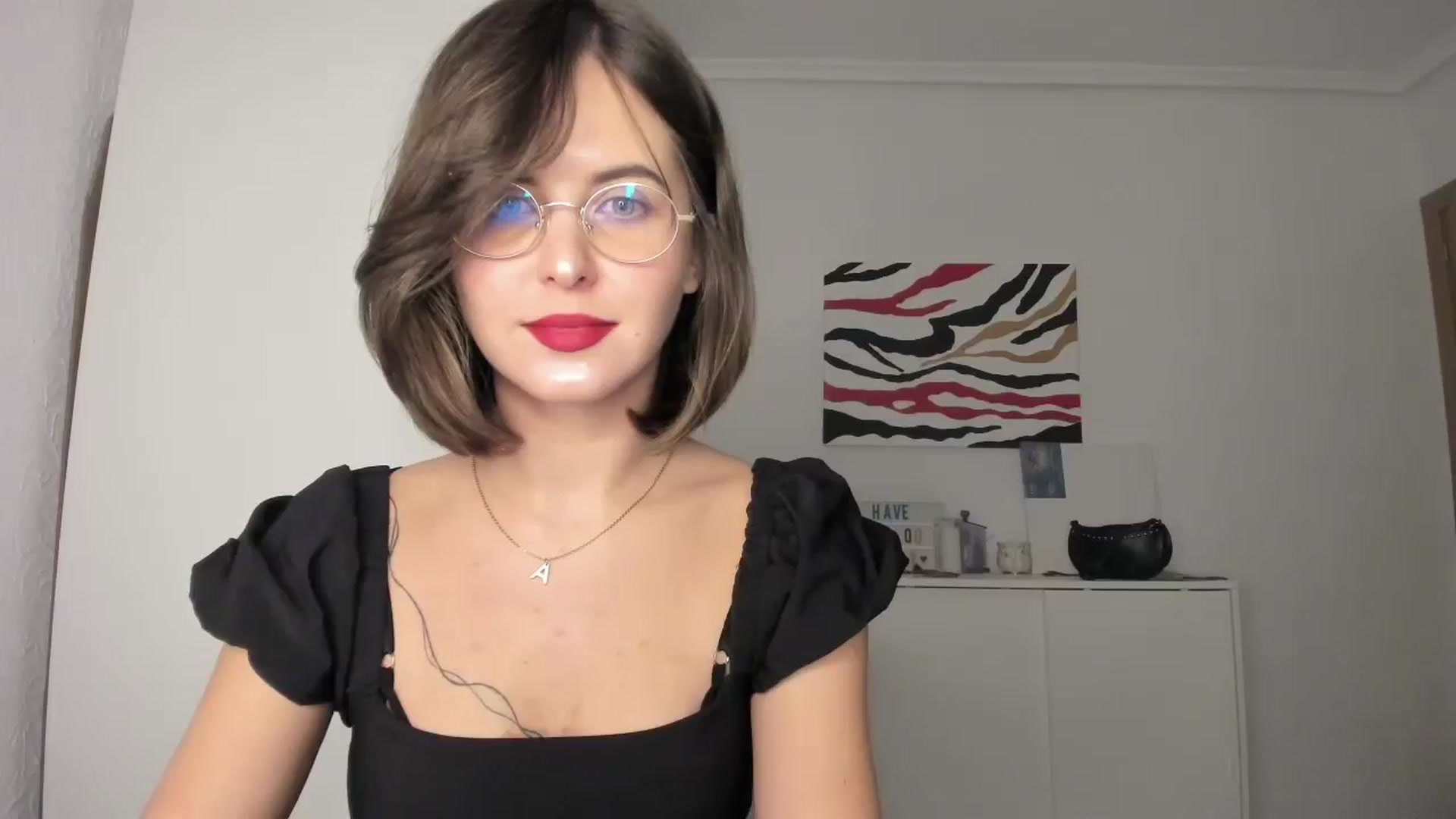 Gallery image thumbnail from AhahaGirl's myfreecams stream on, 11/29/2024, 20:00 image 9 of 20