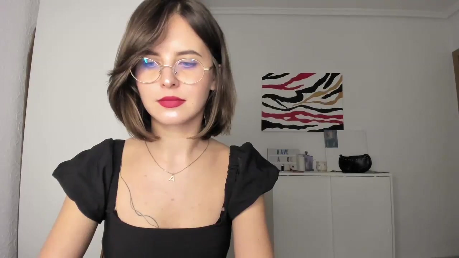 Gallery image thumbnail from AhahaGirl's myfreecams stream on, 11/29/2024, 20:51 image 19 of 20