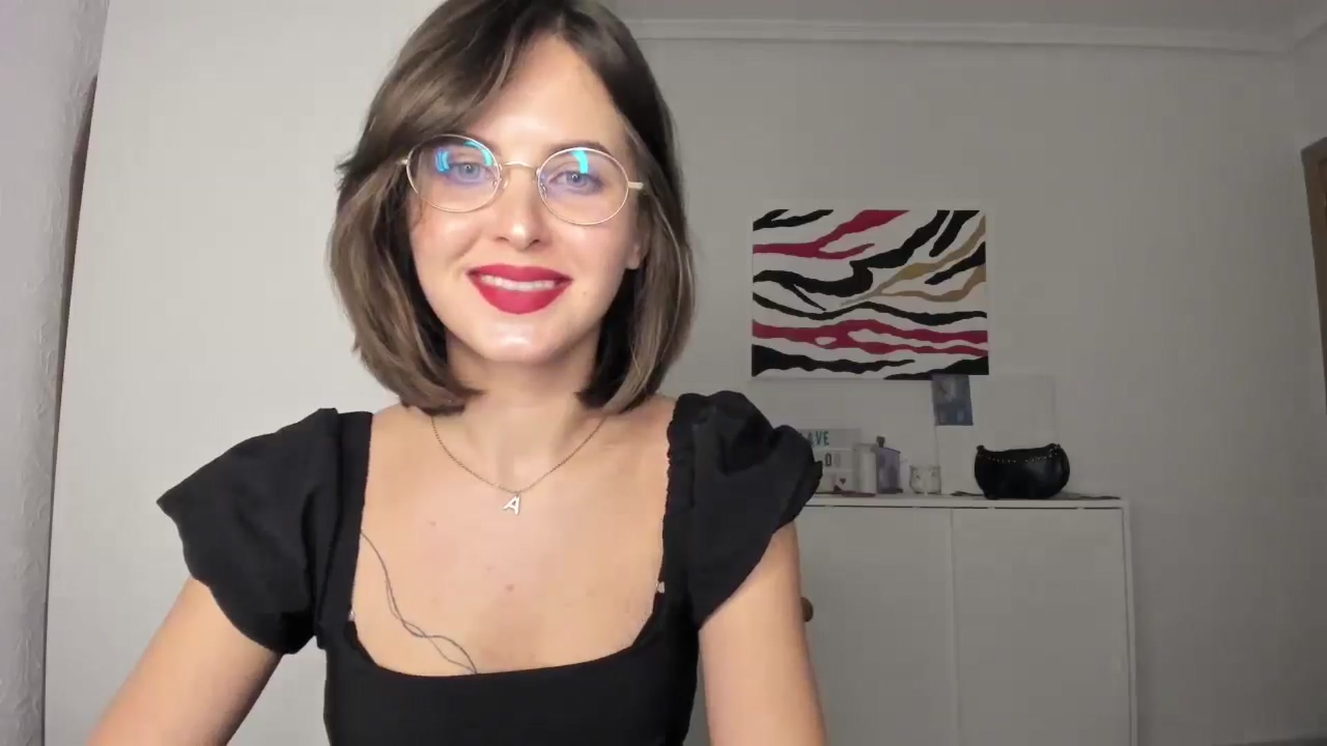 Gallery image thumbnail from AhahaGirl's myfreecams stream on, 11/29/2024, 20:51 image 2 of 20