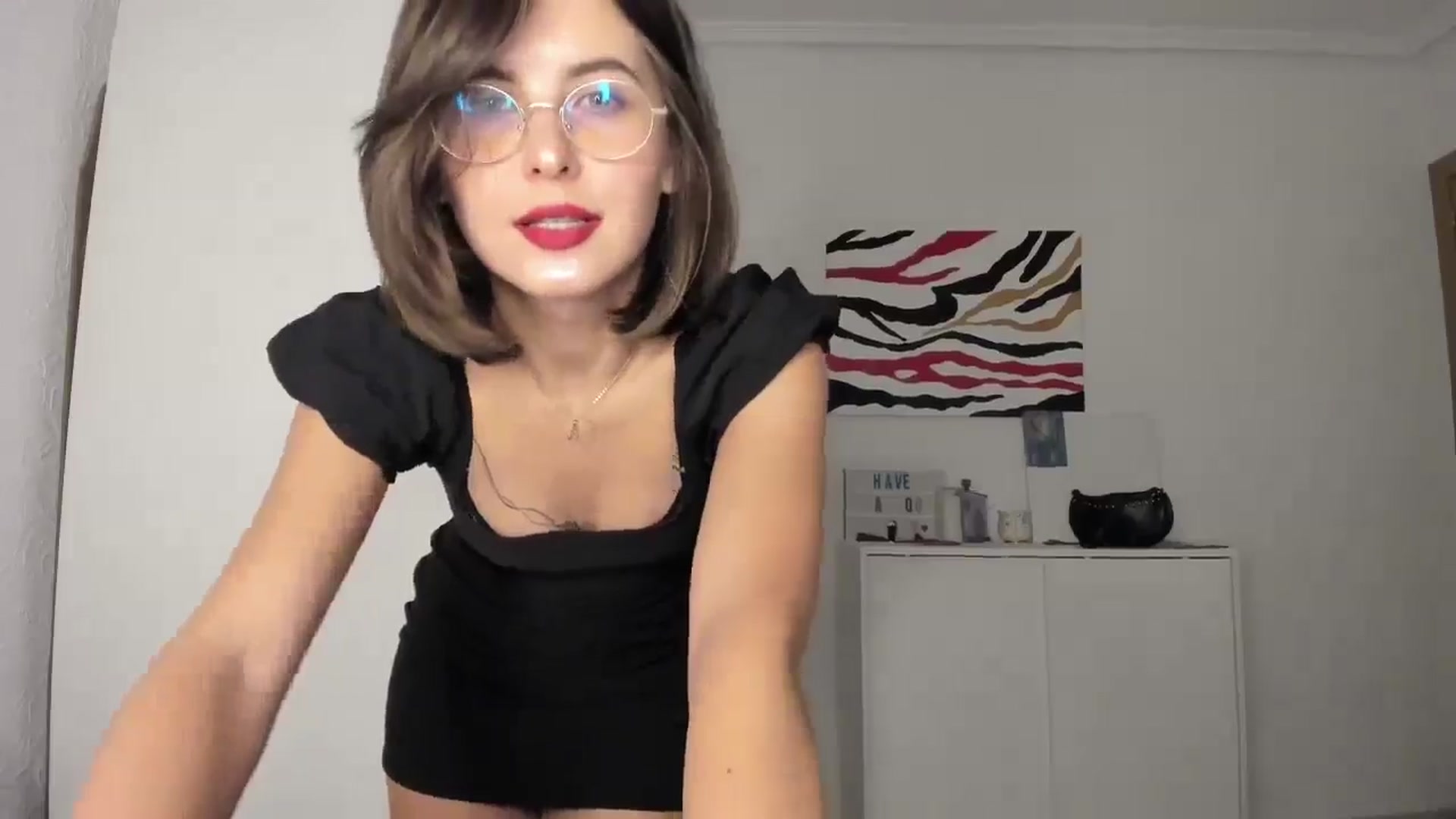 Gallery image thumbnail from AhahaGirl's myfreecams stream on, 11/29/2024, 20:51 image 3 of 20