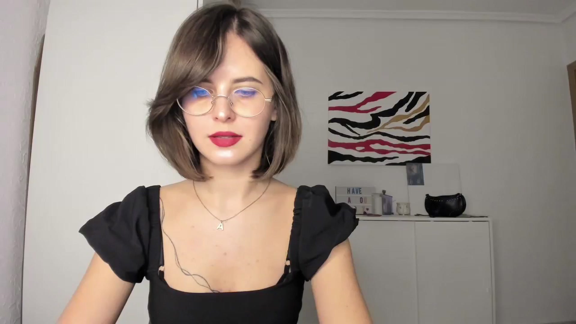 Gallery image thumbnail from AhahaGirl's myfreecams stream on, 11/29/2024, 20:51 image 11 of 20