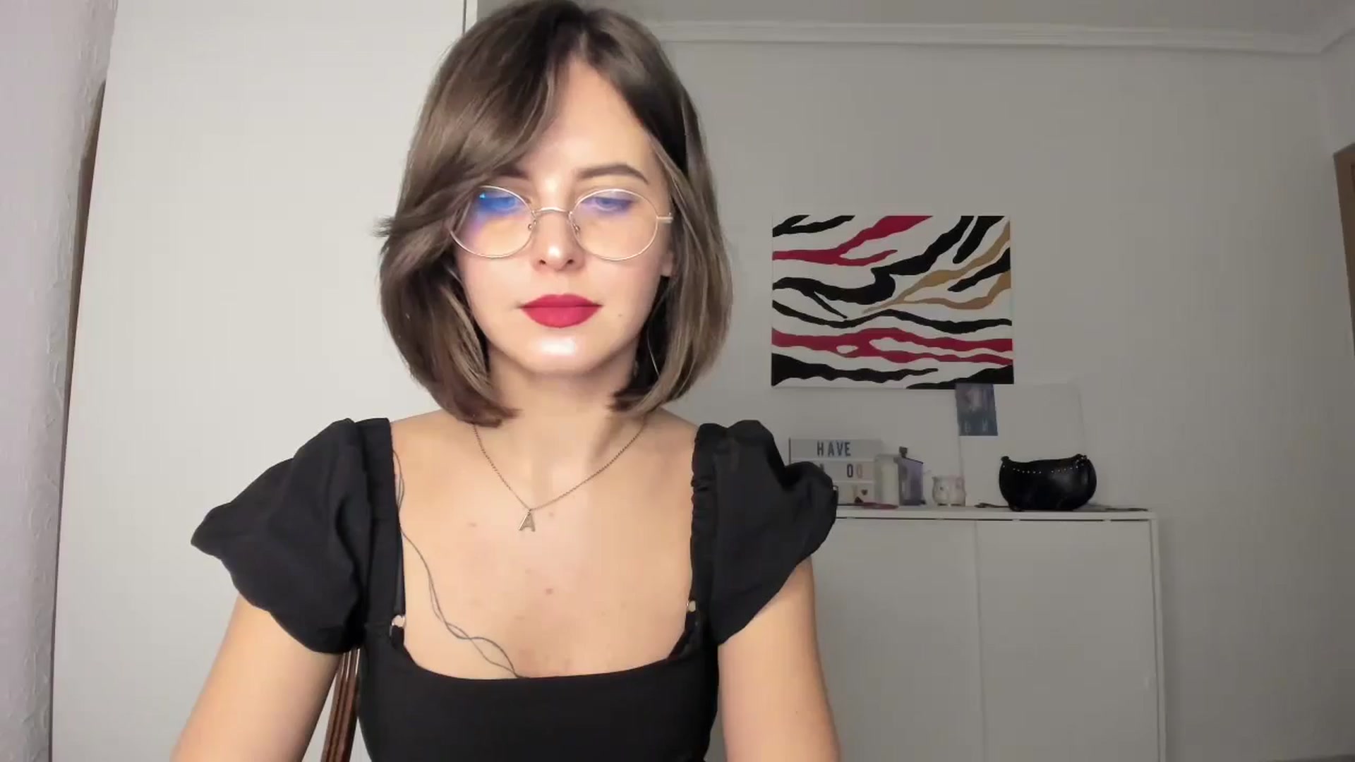 Gallery image thumbnail from AhahaGirl's myfreecams stream on, 11/29/2024, 20:51 image 8 of 20