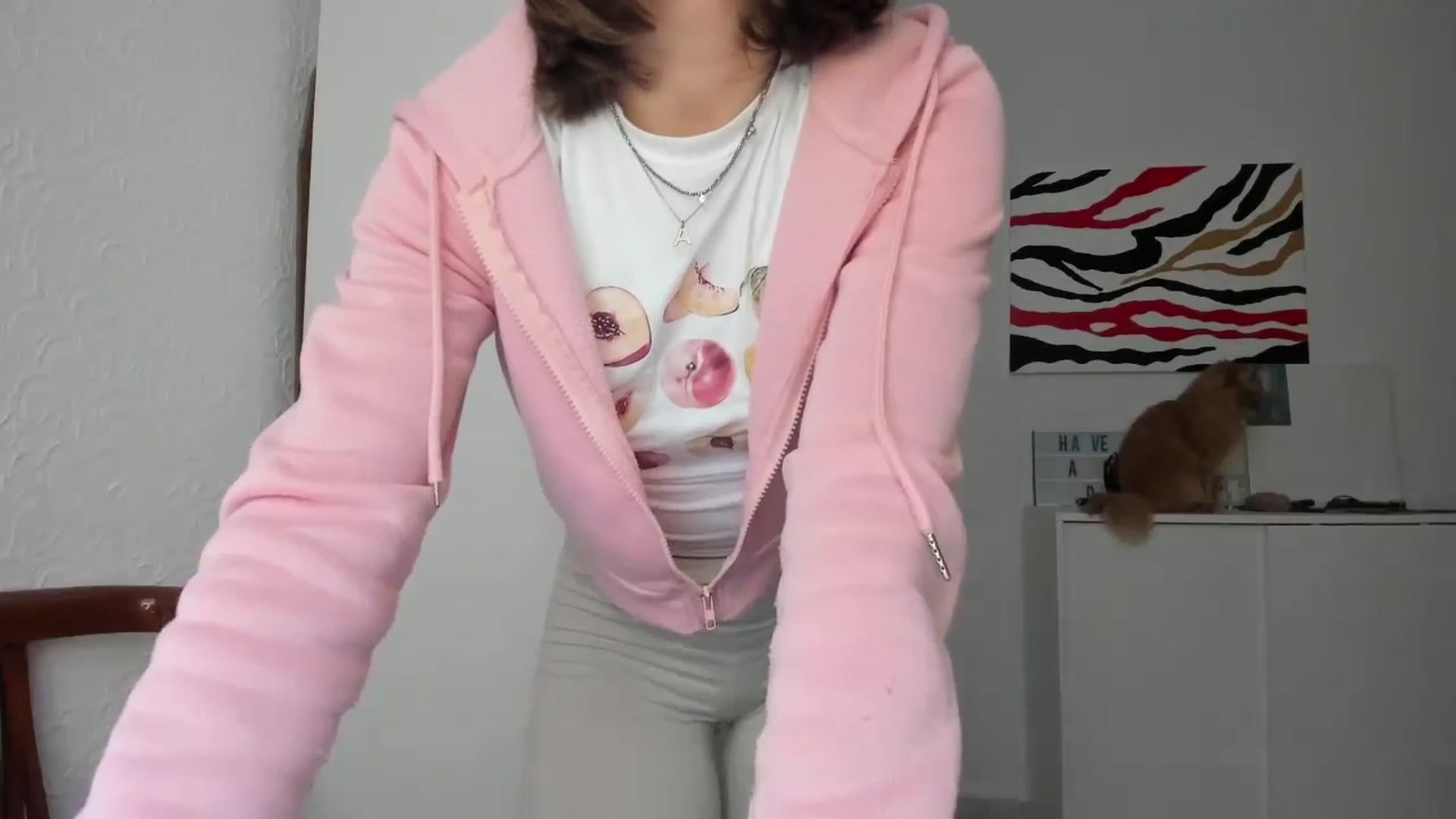 Gallery image thumbnail from AhahaGirl's myfreecams stream on, 12/04/2024, 13:21 image 2 of 20