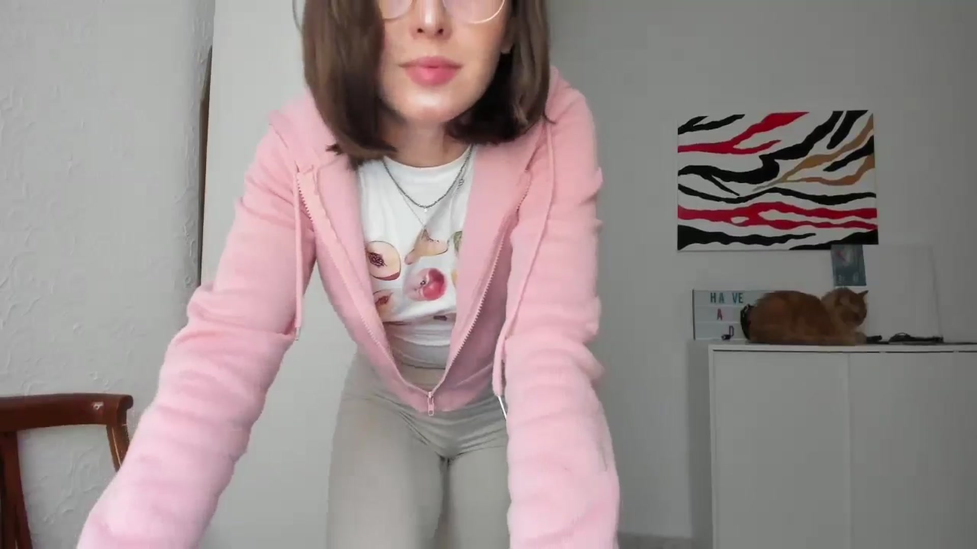 Gallery image thumbnail from AhahaGirl's myfreecams stream on, 12/04/2024, 13:21 image 9 of 20