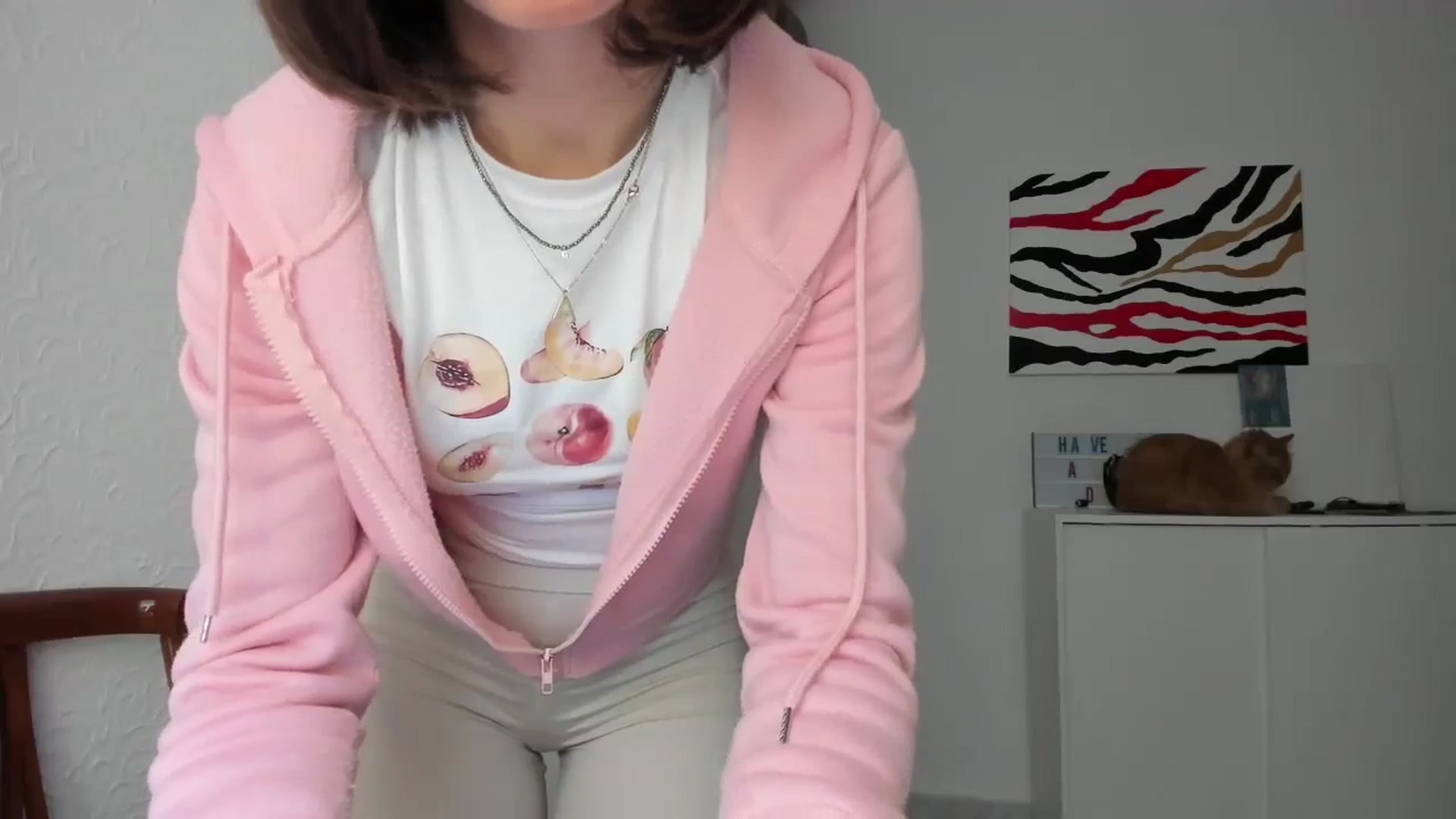 Gallery image thumbnail from AhahaGirl's myfreecams stream on, 12/04/2024, 13:21 image 8 of 20