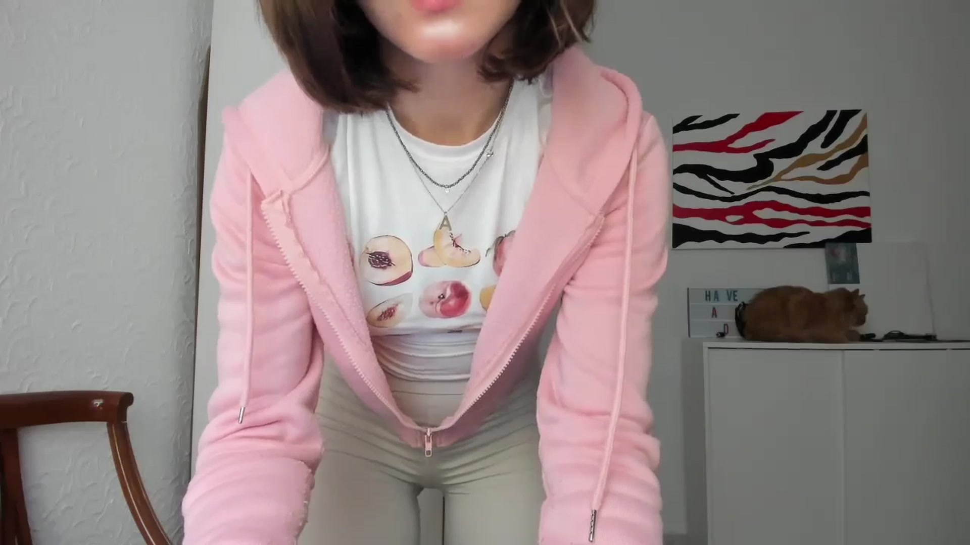 Gallery image thumbnail from AhahaGirl's myfreecams stream on, 12/04/2024, 13:21 image 7 of 20