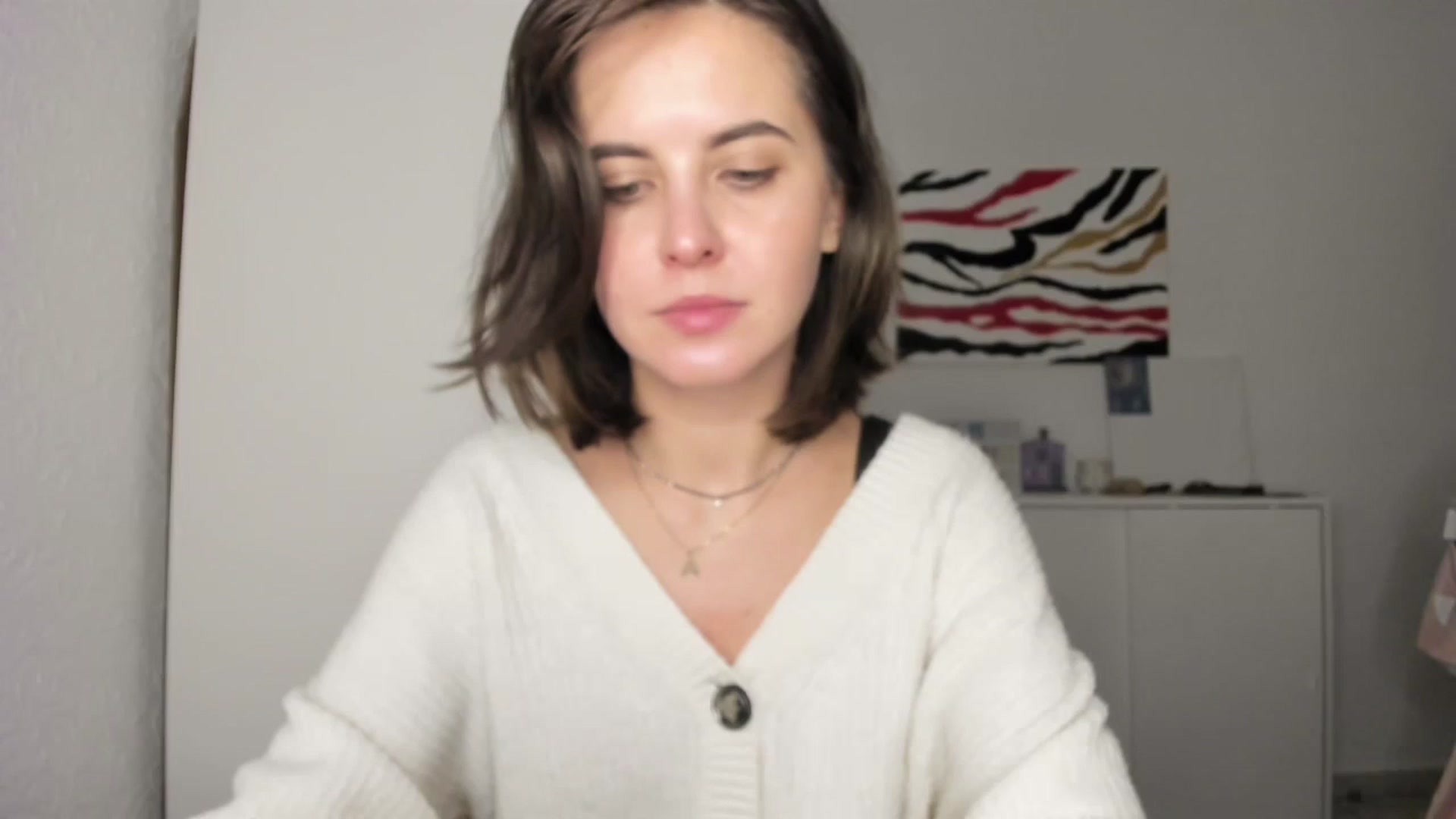 Gallery image thumbnail from AhahaGirl's myfreecams stream on, 12/06/2024, 18:54 image 1 of 20