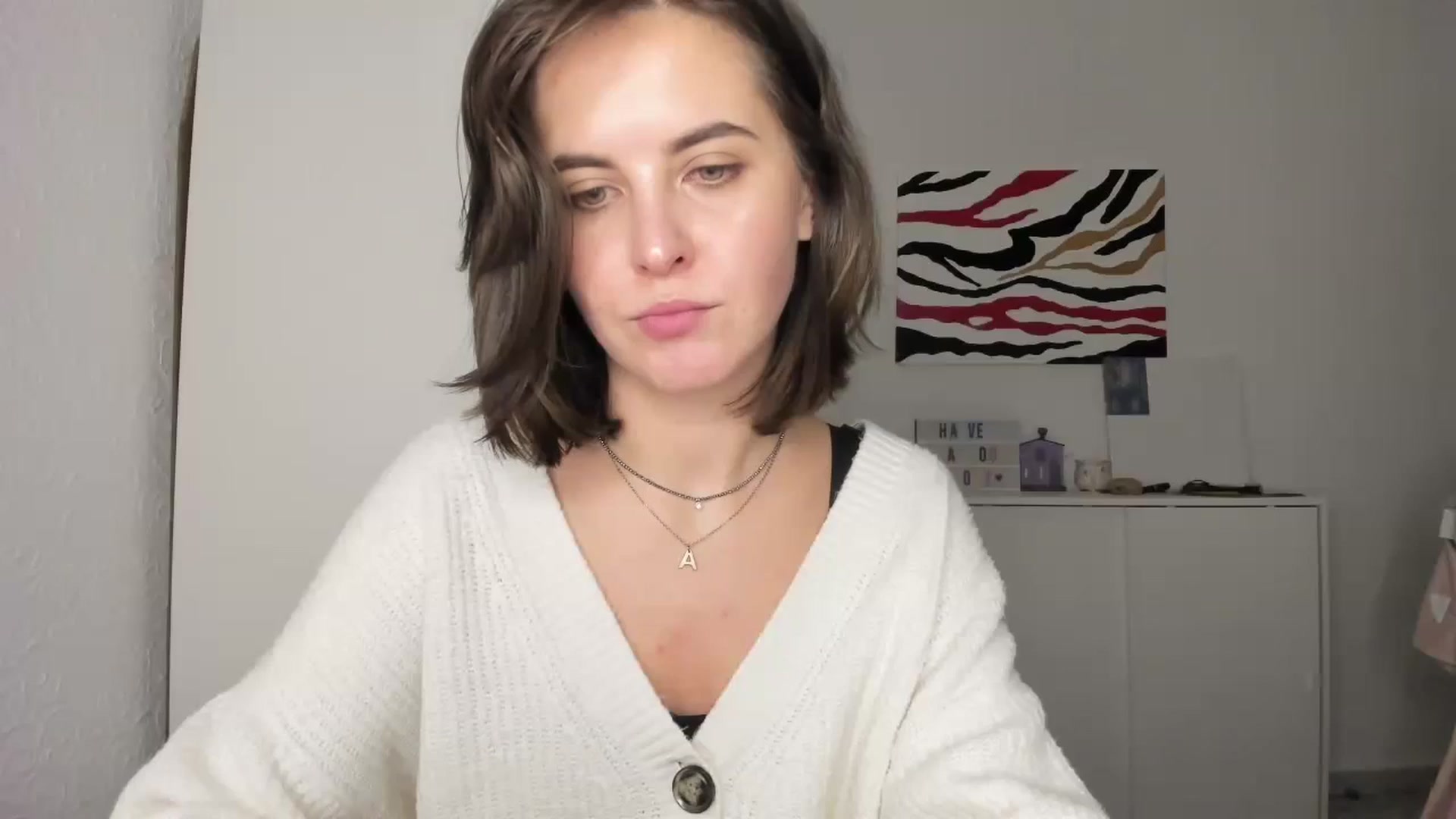 Gallery image thumbnail from AhahaGirl's myfreecams stream on, 12/06/2024, 18:54 image 12 of 20