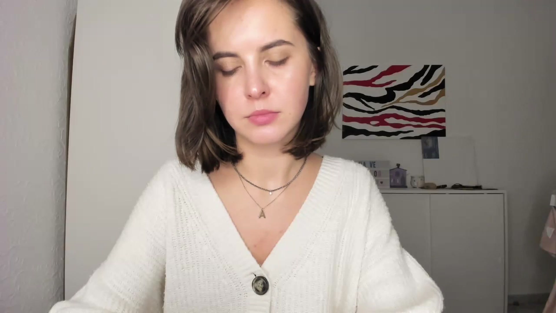 Gallery image thumbnail from AhahaGirl's myfreecams stream on, 12/06/2024, 18:54 image 20 of 20