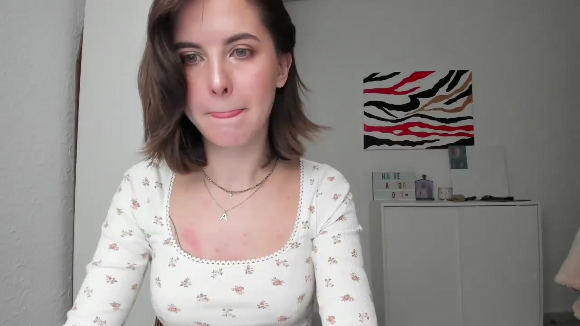 Gallery image thumbnail from AhahaGirl's myfreecams stream on, 12/07/2024, 12:17 image 10 of 20