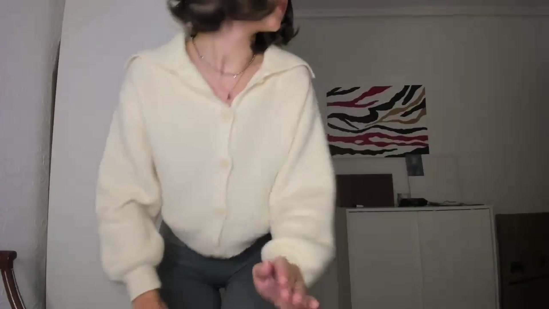 Gallery image thumbnail from AhahaGirl's myfreecams stream on, 12/13/2024, 18:21 image 13 of 20