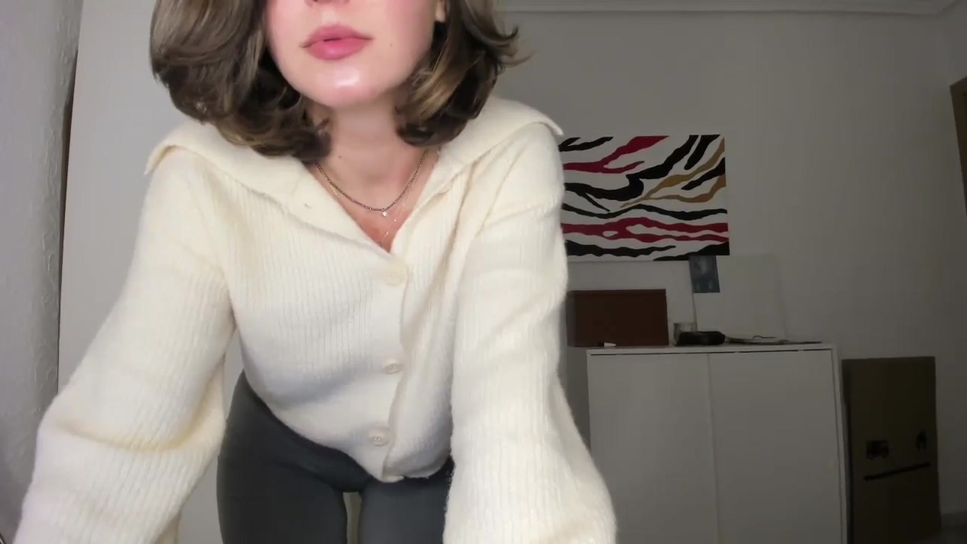 Gallery image thumbnail from AhahaGirl's myfreecams stream on, 12/13/2024, 18:49 image 17 of 20