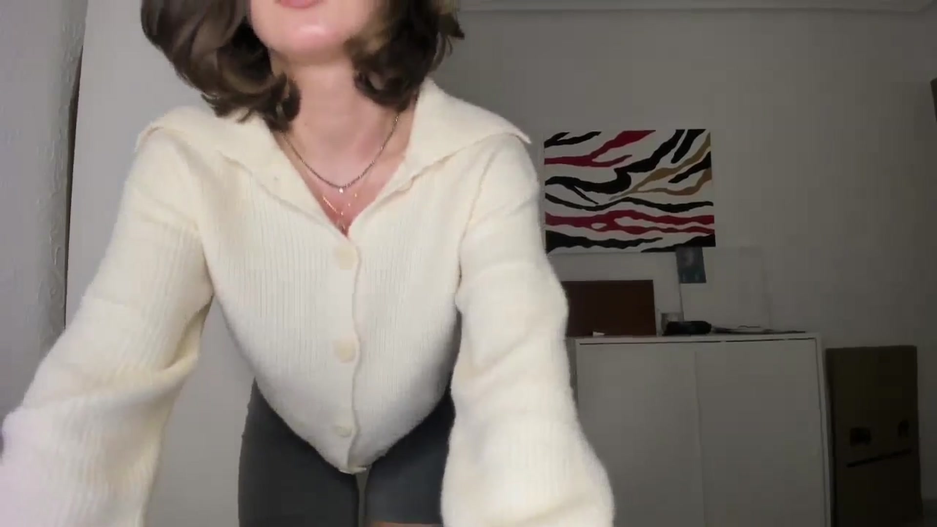 Gallery image thumbnail from AhahaGirl's myfreecams stream on, 12/13/2024, 18:49 image 13 of 20