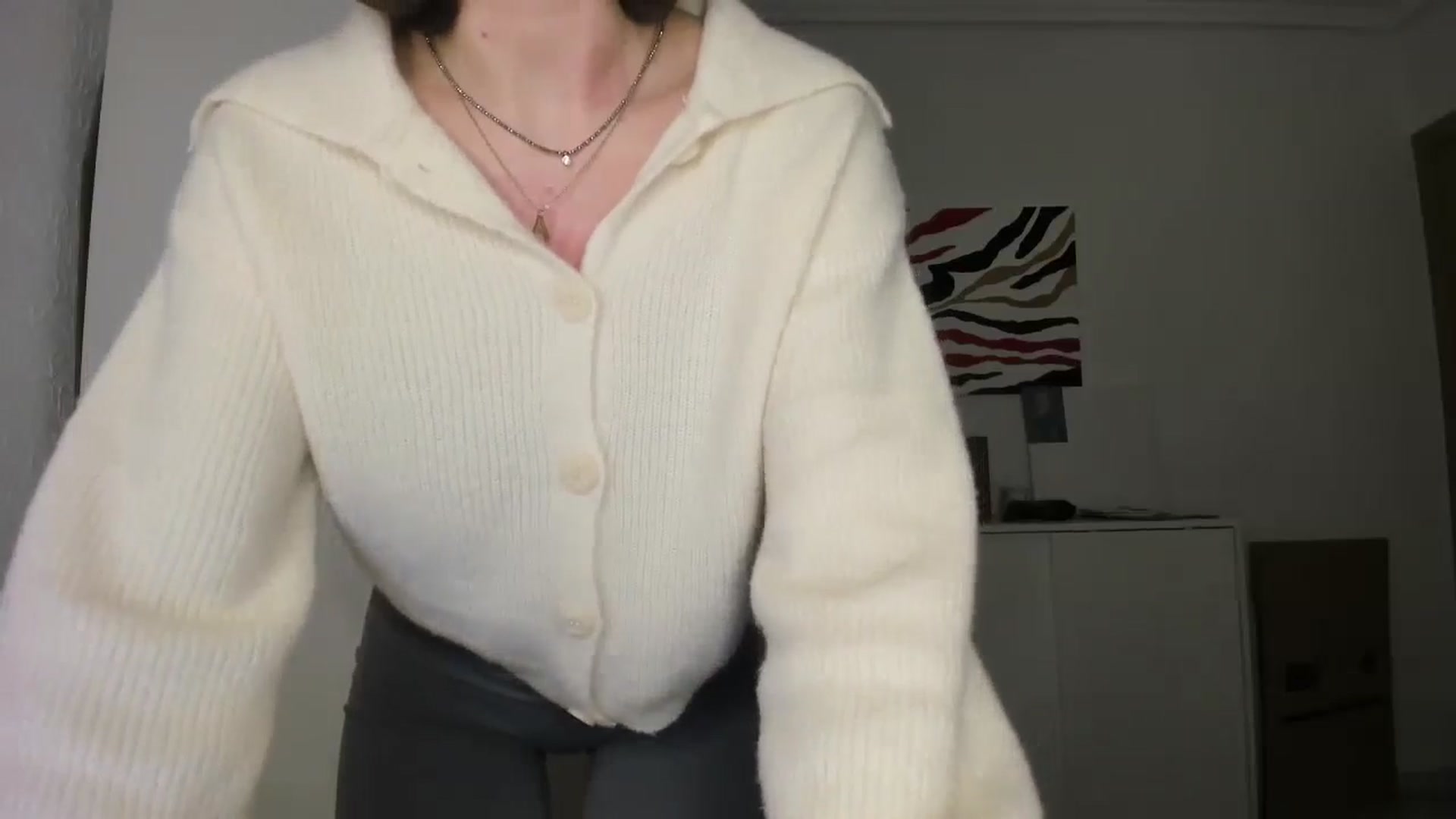 Gallery image thumbnail from AhahaGirl's myfreecams stream on, 12/13/2024, 18:49 image 20 of 20