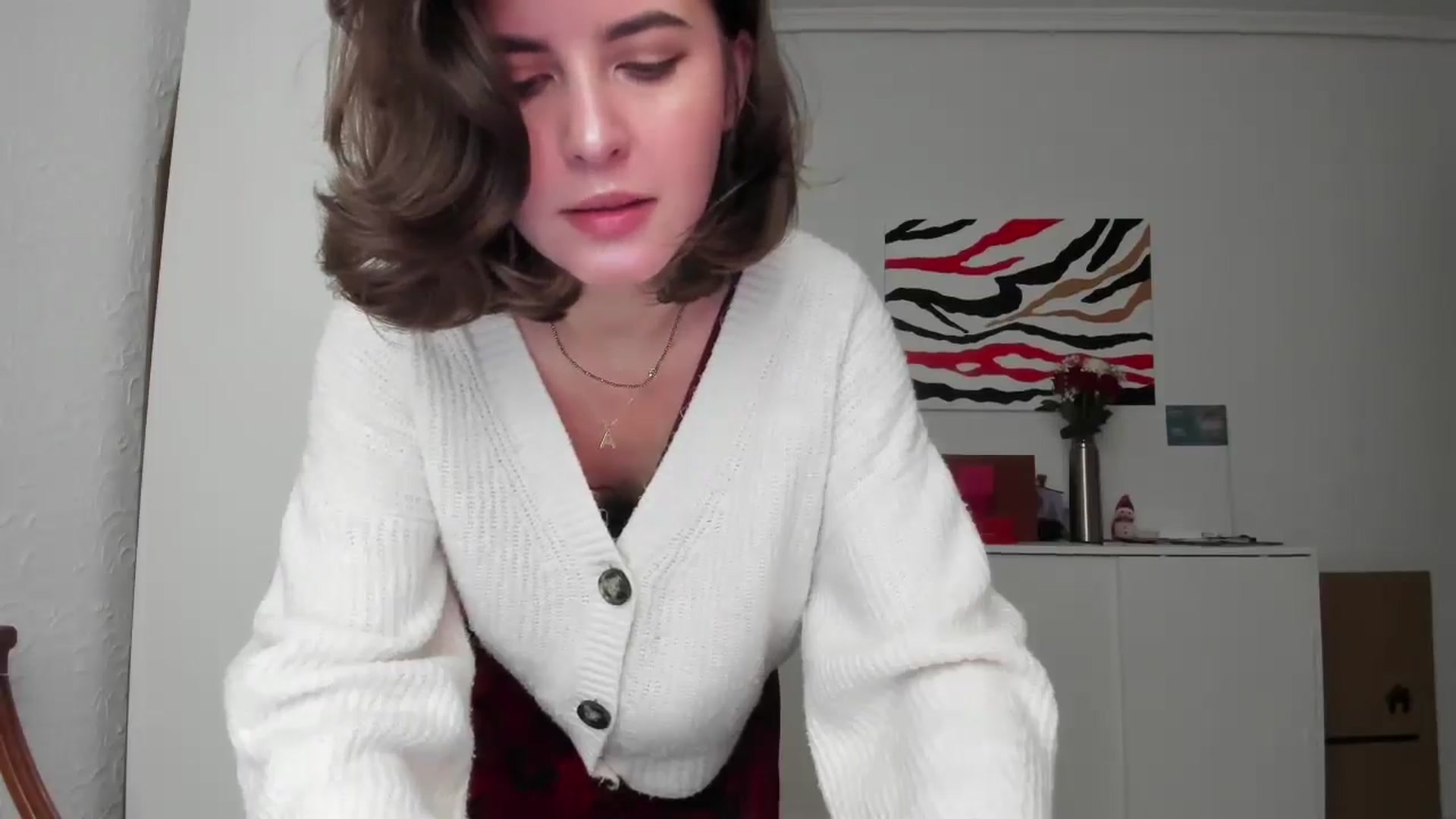 Gallery image thumbnail from AhahaGirl's myfreecams stream on, 12/18/2024, 13:17 image 5 of 20