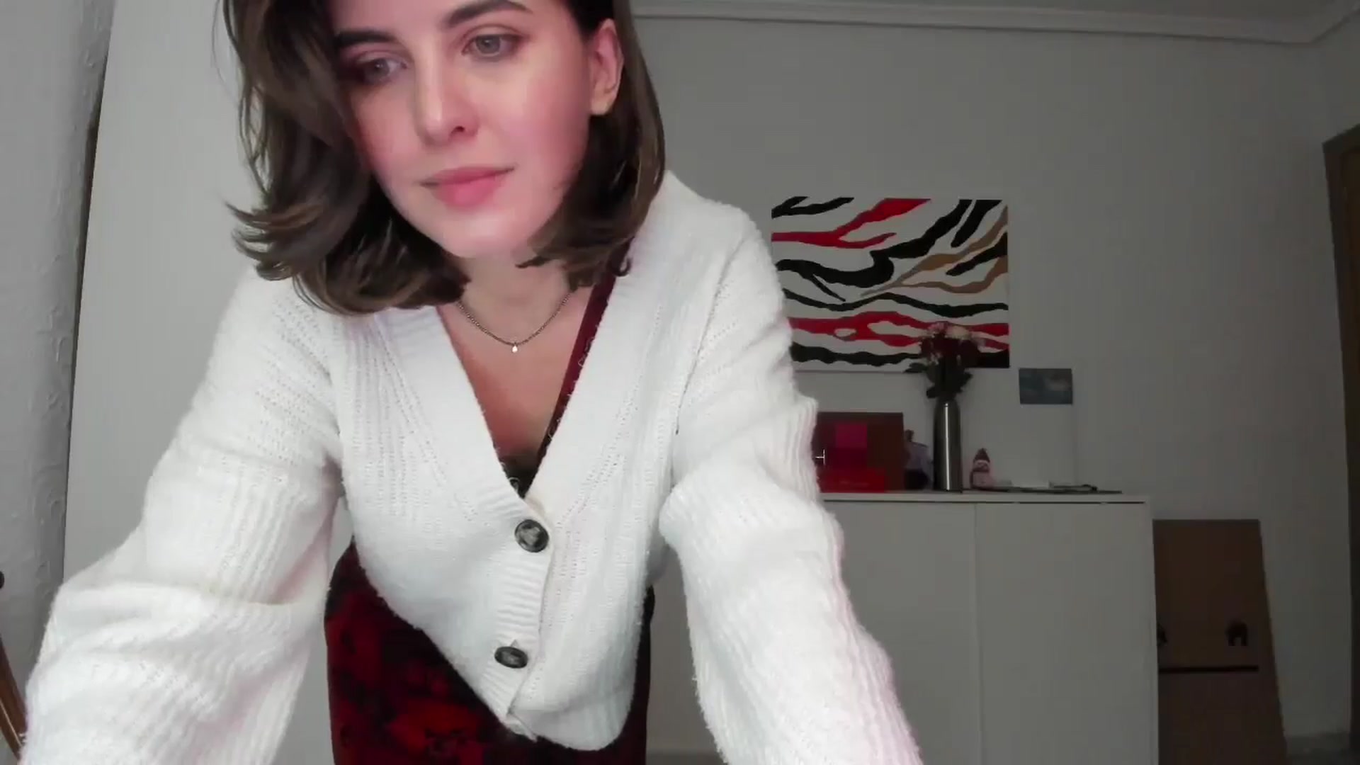 Gallery image thumbnail from AhahaGirl's myfreecams stream on, 12/18/2024, 15:12 image 5 of 20