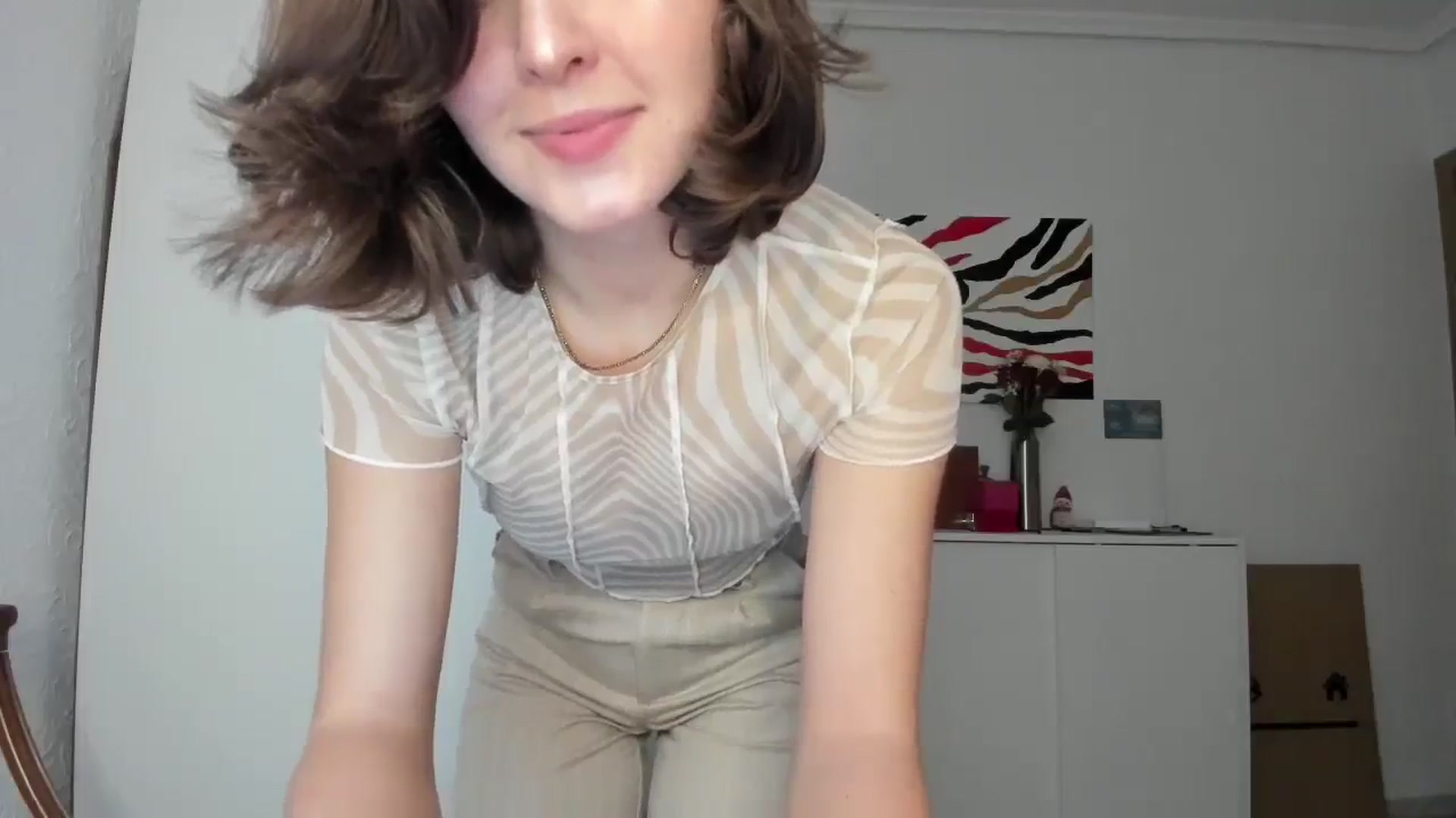 Gallery image thumbnail from AhahaGirl's myfreecams stream on, 12/19/2024, 15:30 image 15 of 20