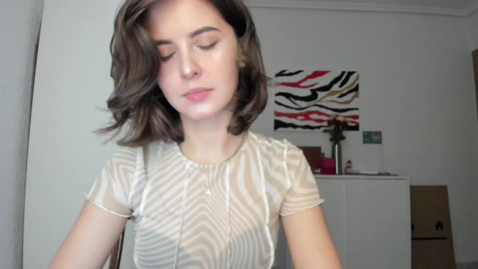Gallery image thumbnail from AhahaGirl's myfreecams stream on, 12/19/2024, 15:30 image 17 of 20