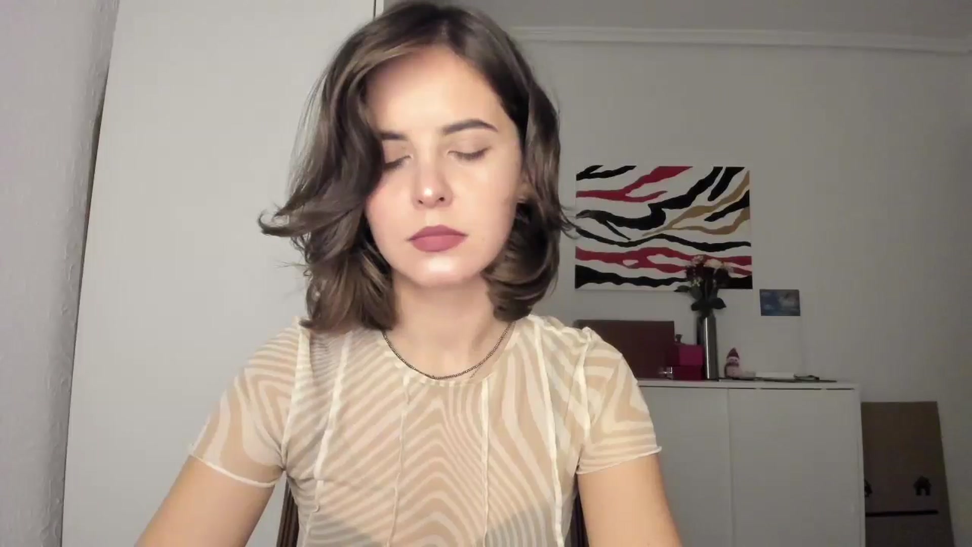 Gallery image thumbnail from AhahaGirl's myfreecams stream on, 12/19/2024, 17:03 image 9 of 20