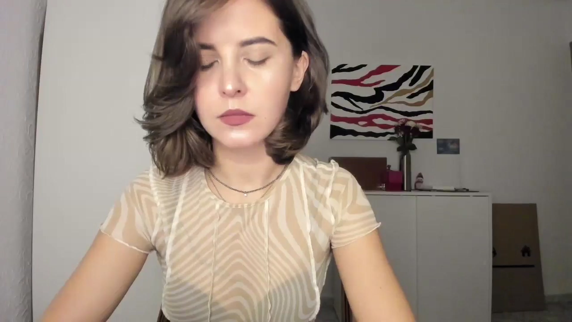 Gallery image thumbnail from AhahaGirl's myfreecams stream on, 12/19/2024, 17:03 image 3 of 20