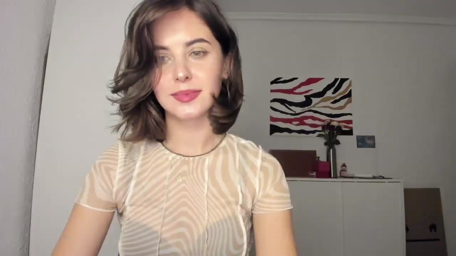 Gallery image thumbnail from AhahaGirl's myfreecams stream on, 12/19/2024, 17:03 image 18 of 20