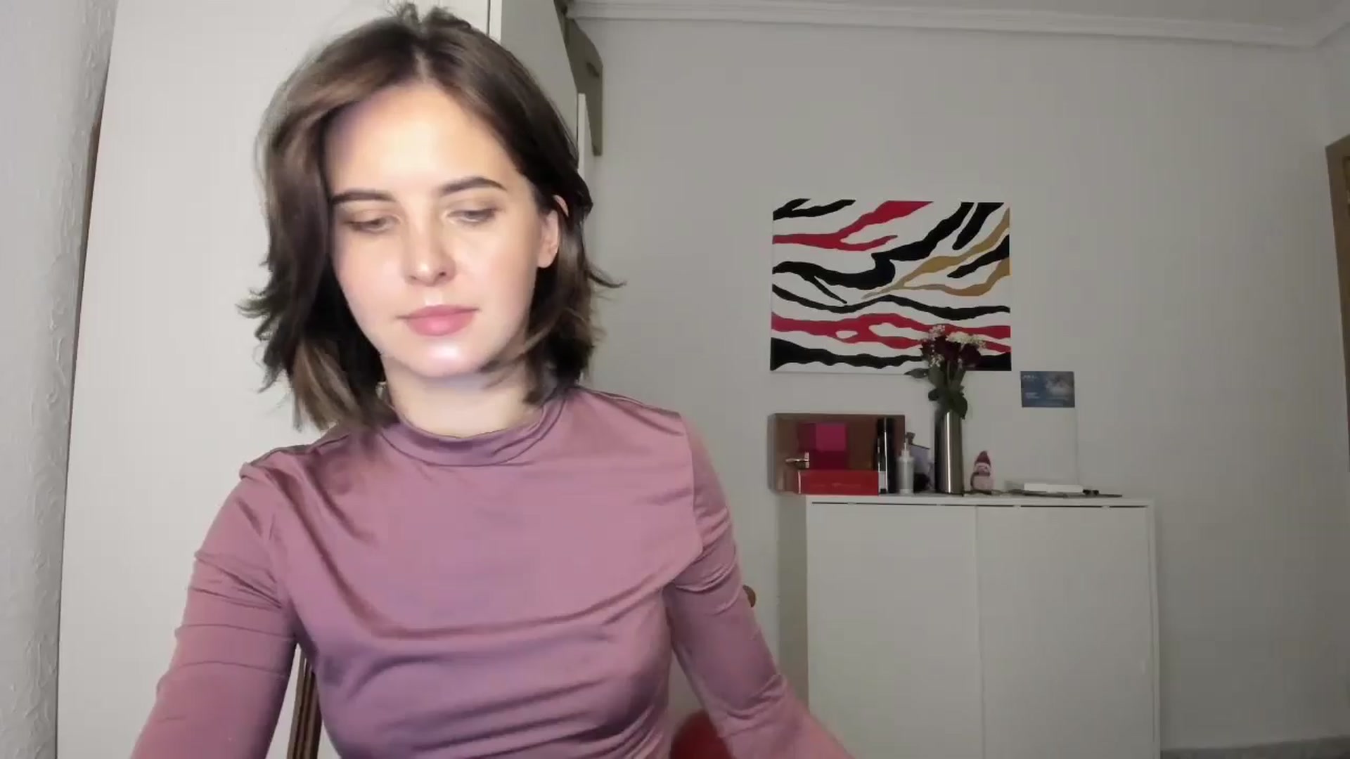 Gallery image thumbnail from AhahaGirl's myfreecams stream on, 12/20/2024, 16:39 image 17 of 20