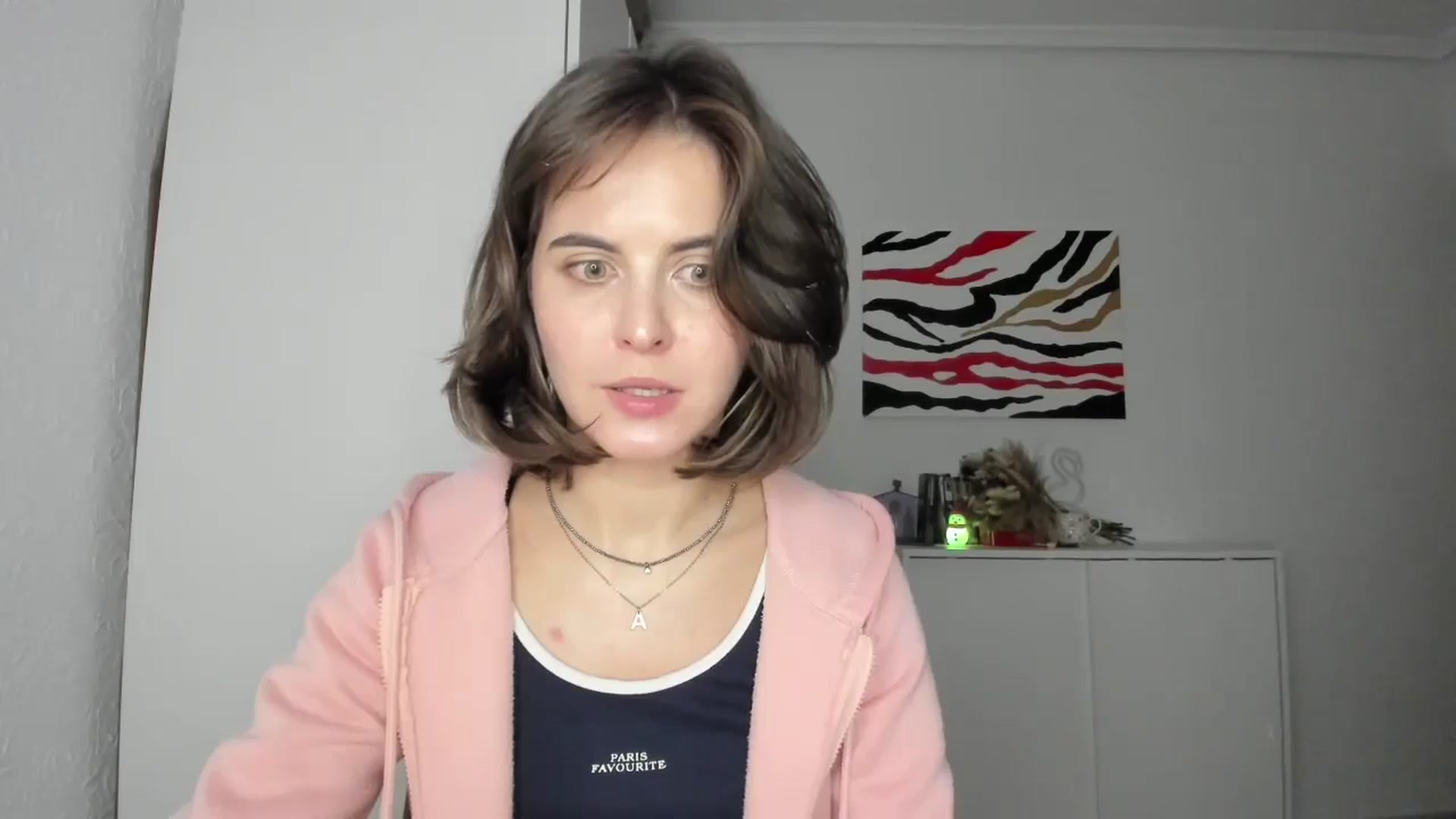 Gallery image thumbnail from AhahaGirl's myfreecams stream on, 12/23/2024, 17:08 image 15 of 20