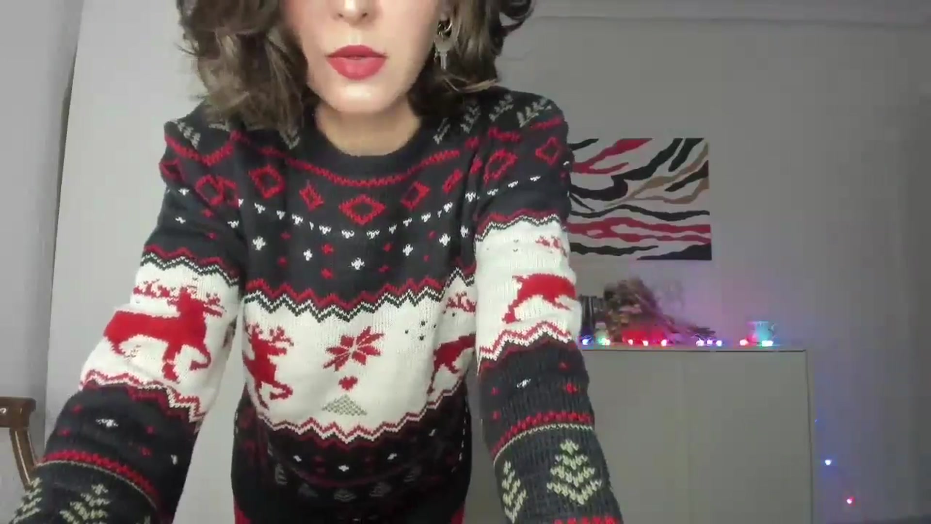 Gallery image thumbnail from AhahaGirl's myfreecams stream on, 12/24/2024, 19:13 image 5 of 20