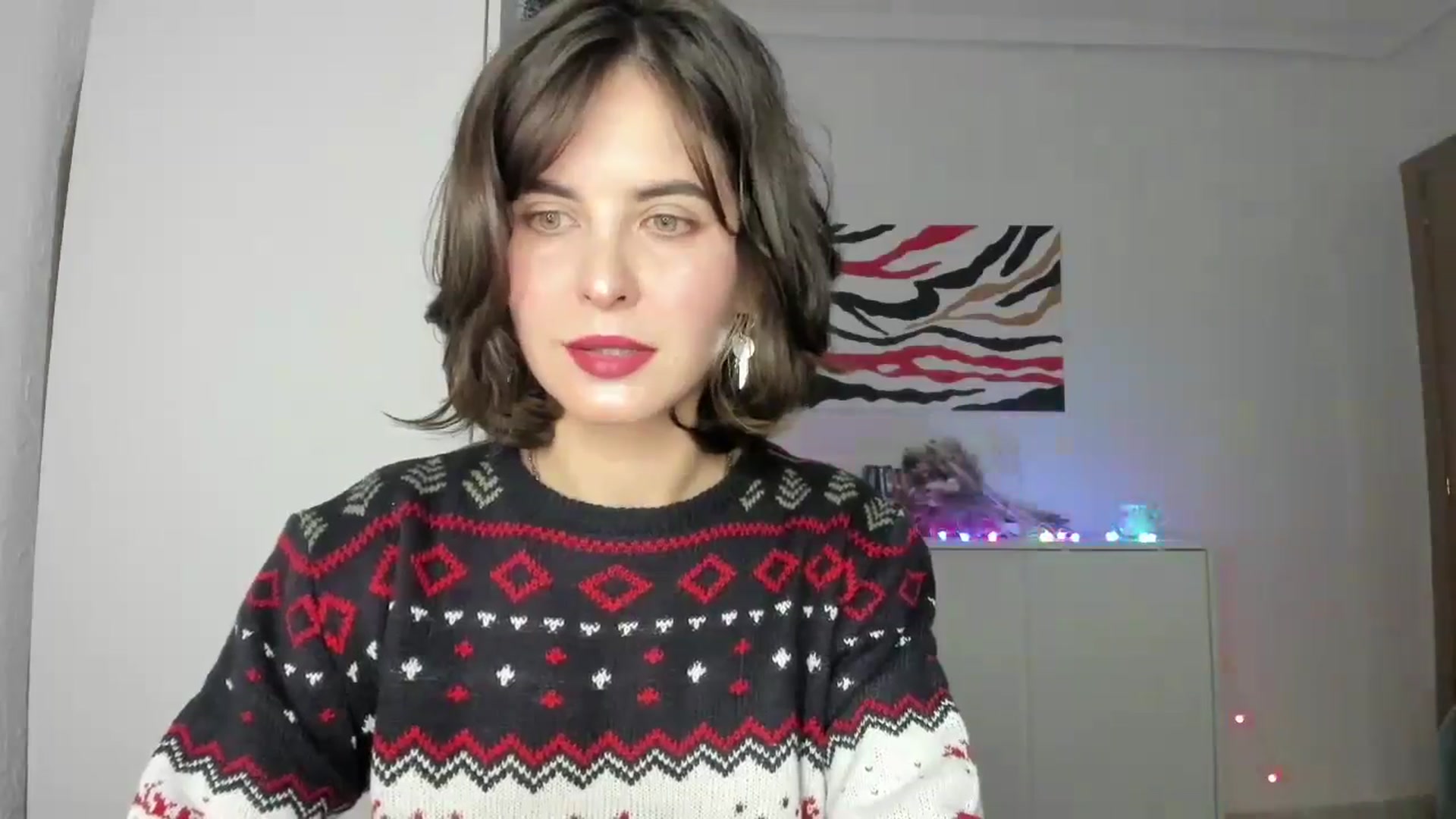 Gallery image thumbnail from AhahaGirl's myfreecams stream on, 12/24/2024, 19:13 image 17 of 20