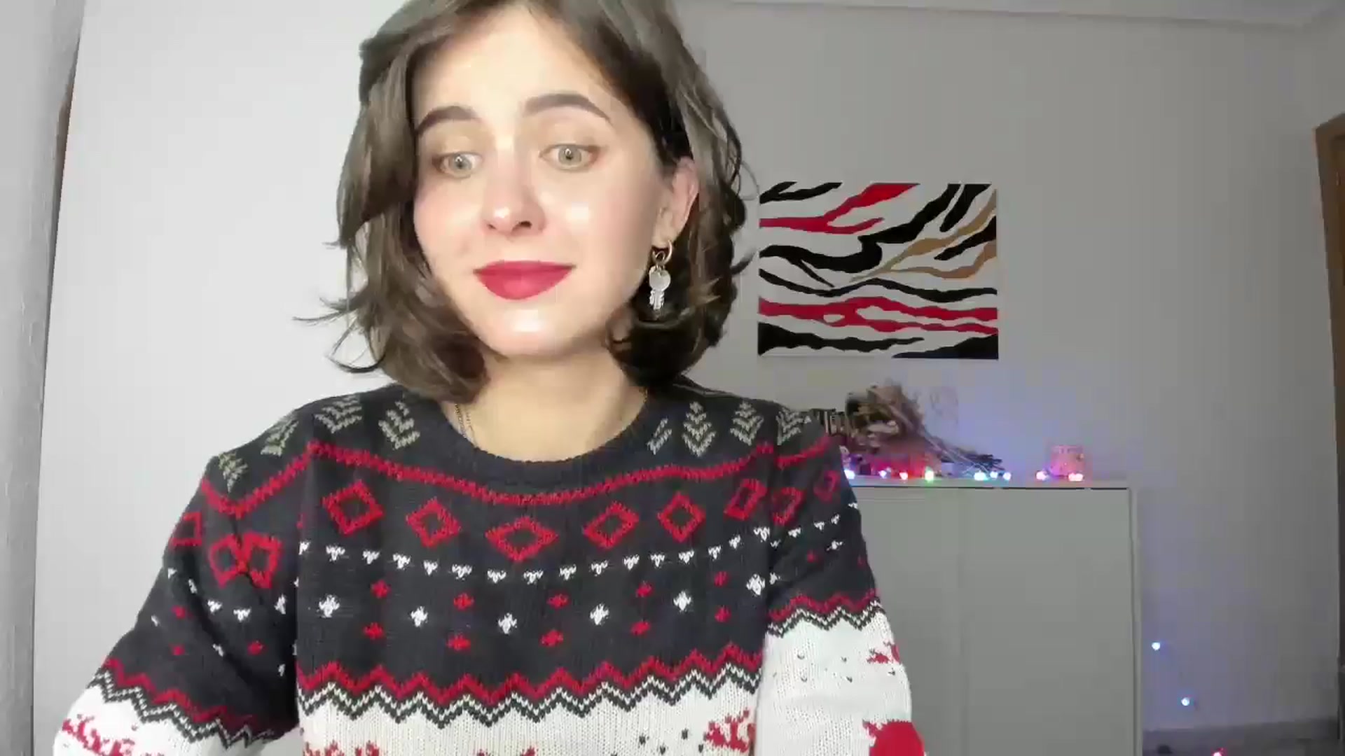 Gallery image thumbnail from AhahaGirl's myfreecams stream on, 12/24/2024, 20:11 image 16 of 20