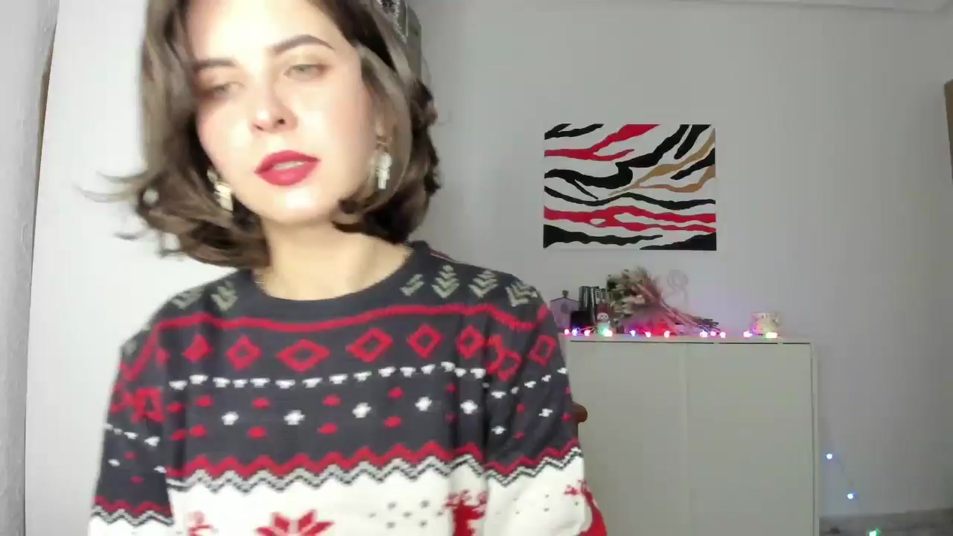Gallery image thumbnail from AhahaGirl's myfreecams stream on, 12/24/2024, 20:11 image 1 of 20