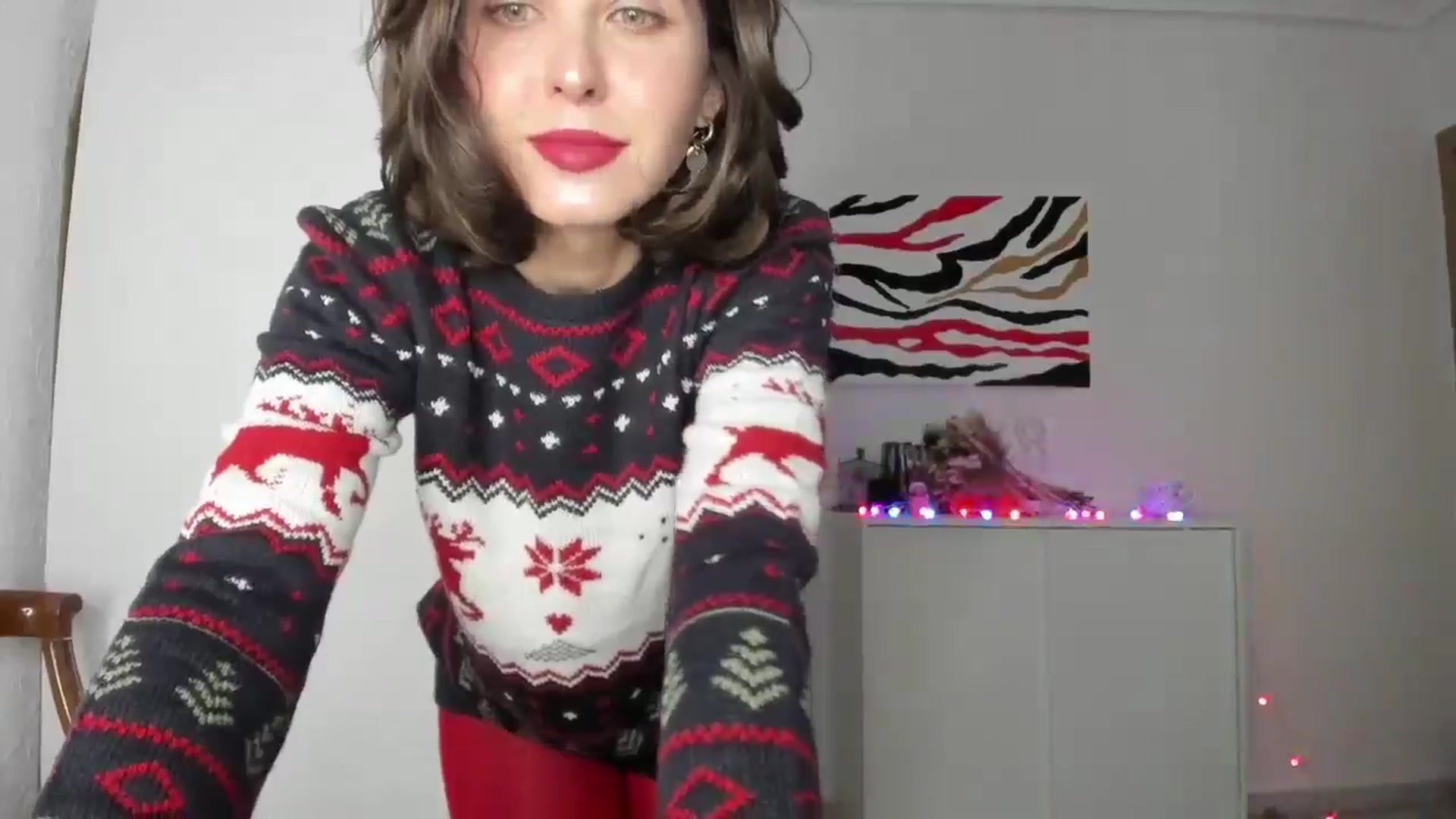 Gallery image thumbnail from AhahaGirl's myfreecams stream on, 12/24/2024, 20:11 image 13 of 20