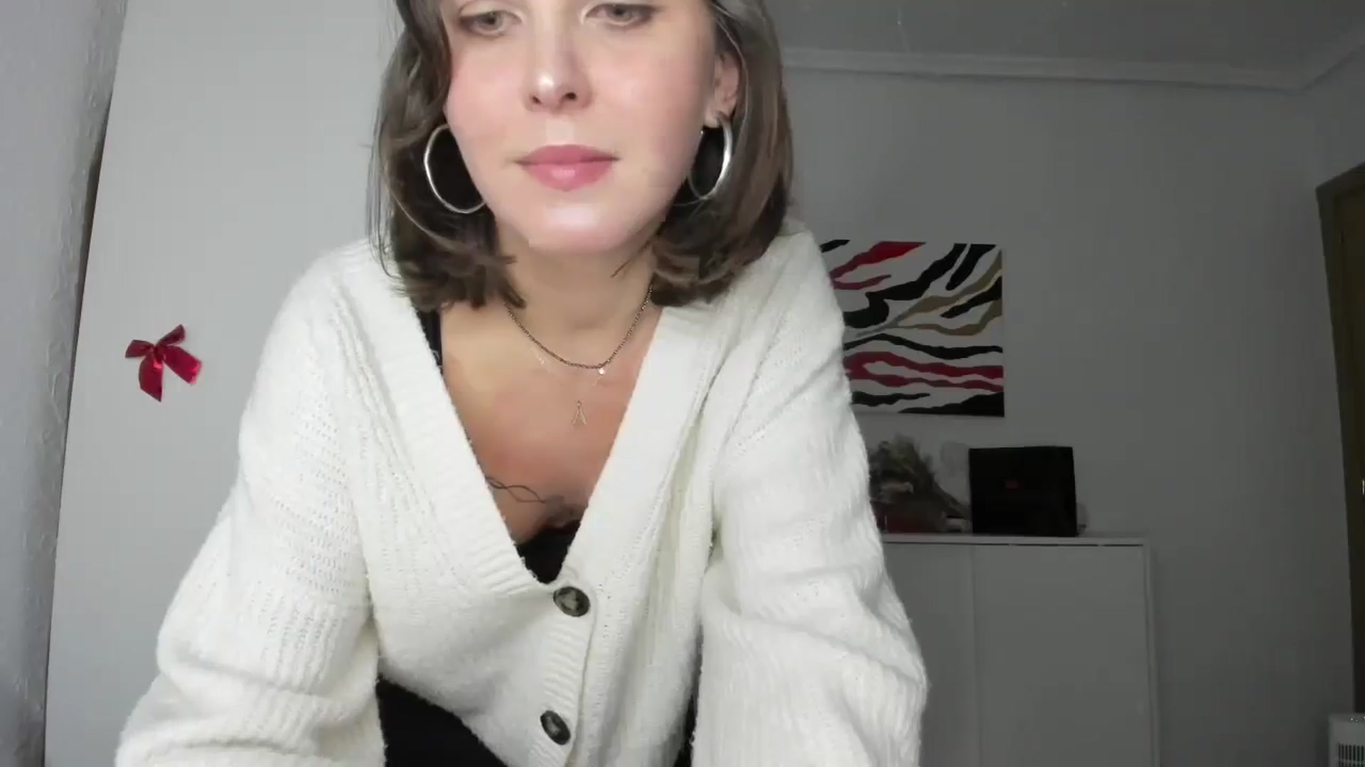Gallery image thumbnail from AhahaGirl's myfreecams stream on, 12/27/2024, 18:31 image 20 of 20