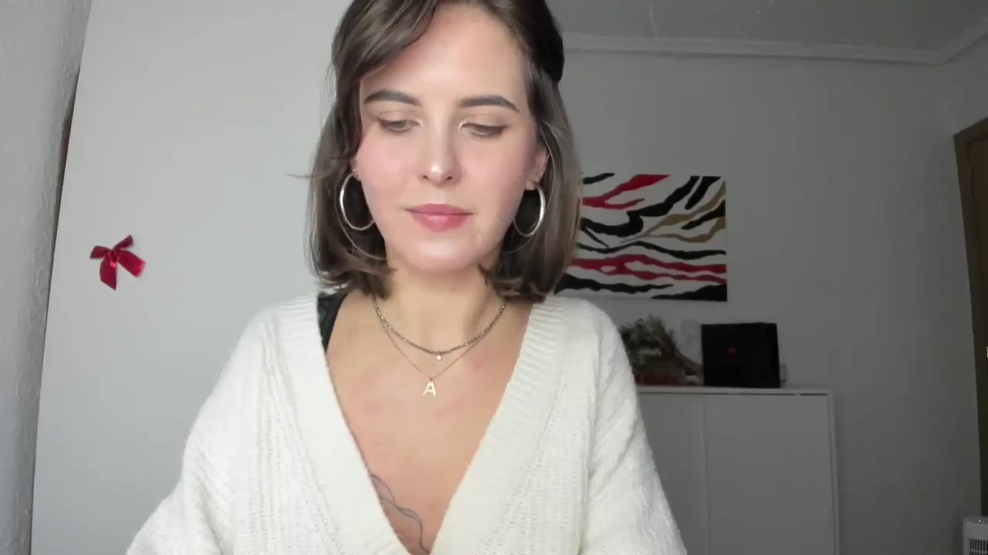 Gallery image thumbnail from AhahaGirl's myfreecams stream on, 12/27/2024, 18:31 image 11 of 20