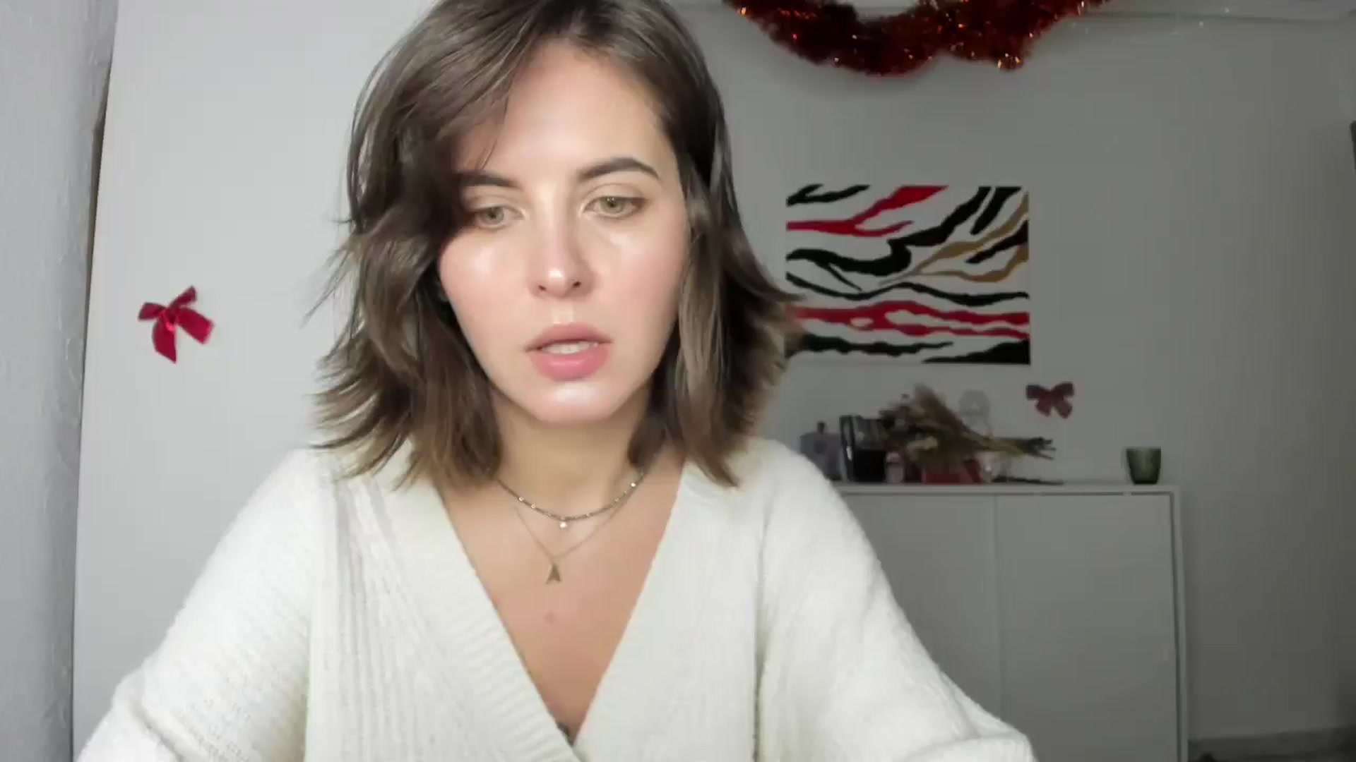 Gallery image thumbnail from AhahaGirl's myfreecams stream on, 12/29/2024, 20:16 image 1 of 20