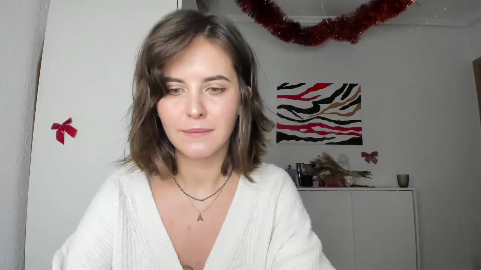 Gallery image thumbnail from AhahaGirl's myfreecams stream on, 12/29/2024, 20:47 image 13 of 20
