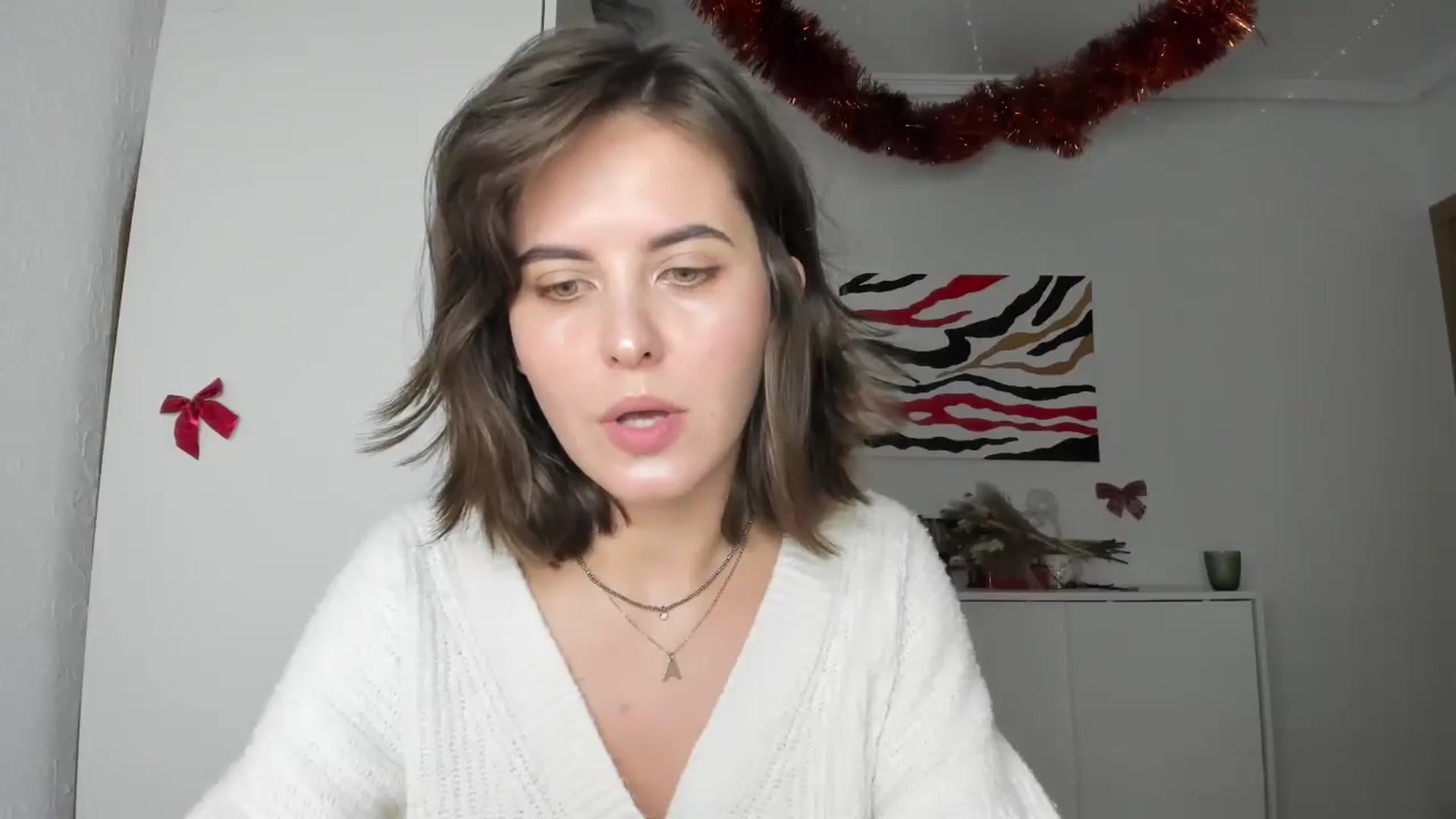 Gallery image thumbnail from AhahaGirl's myfreecams stream on, 12/29/2024, 20:47 image 3 of 20