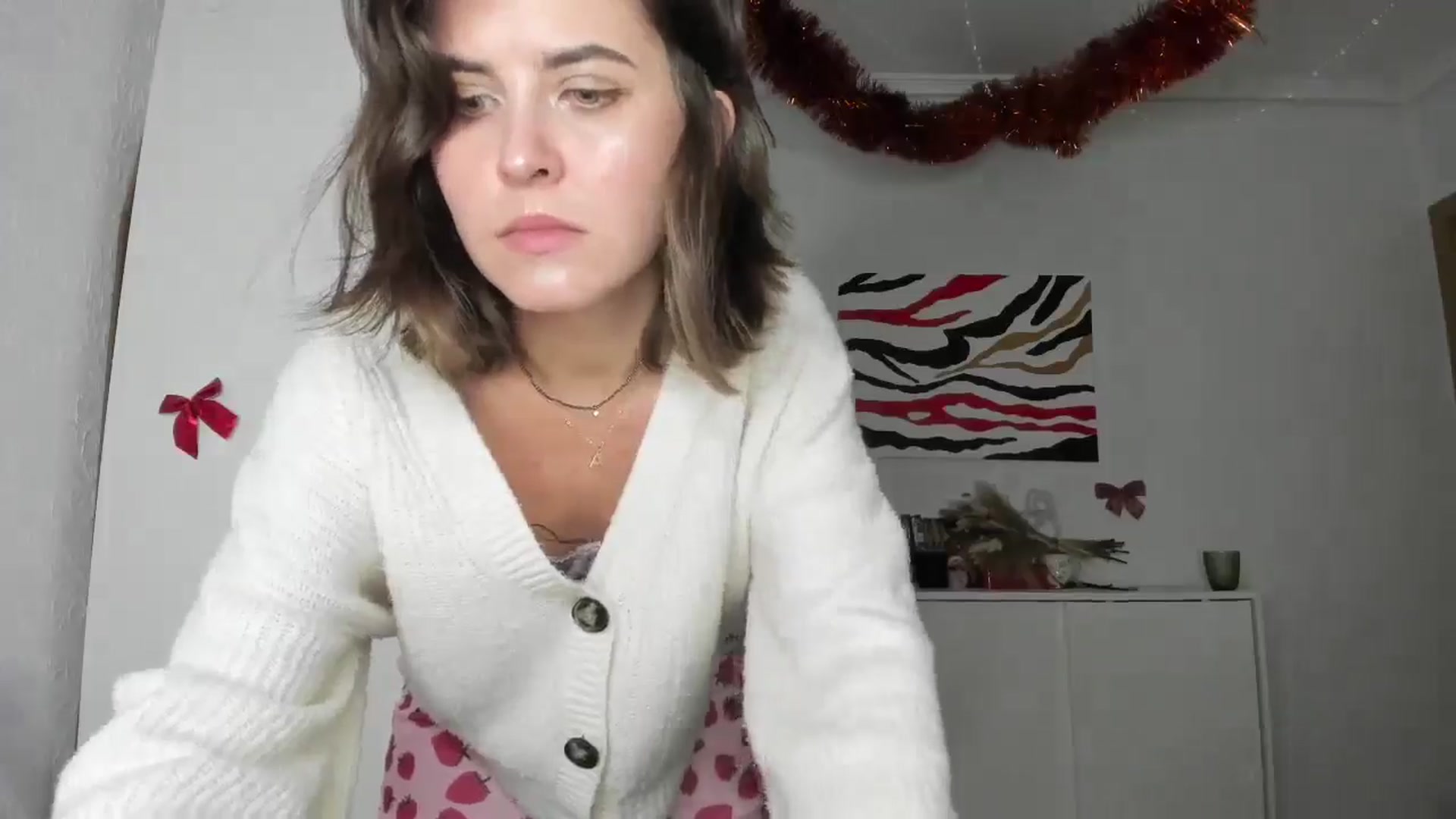 Gallery image thumbnail from AhahaGirl's myfreecams stream on, 12/29/2024, 20:47 image 11 of 20