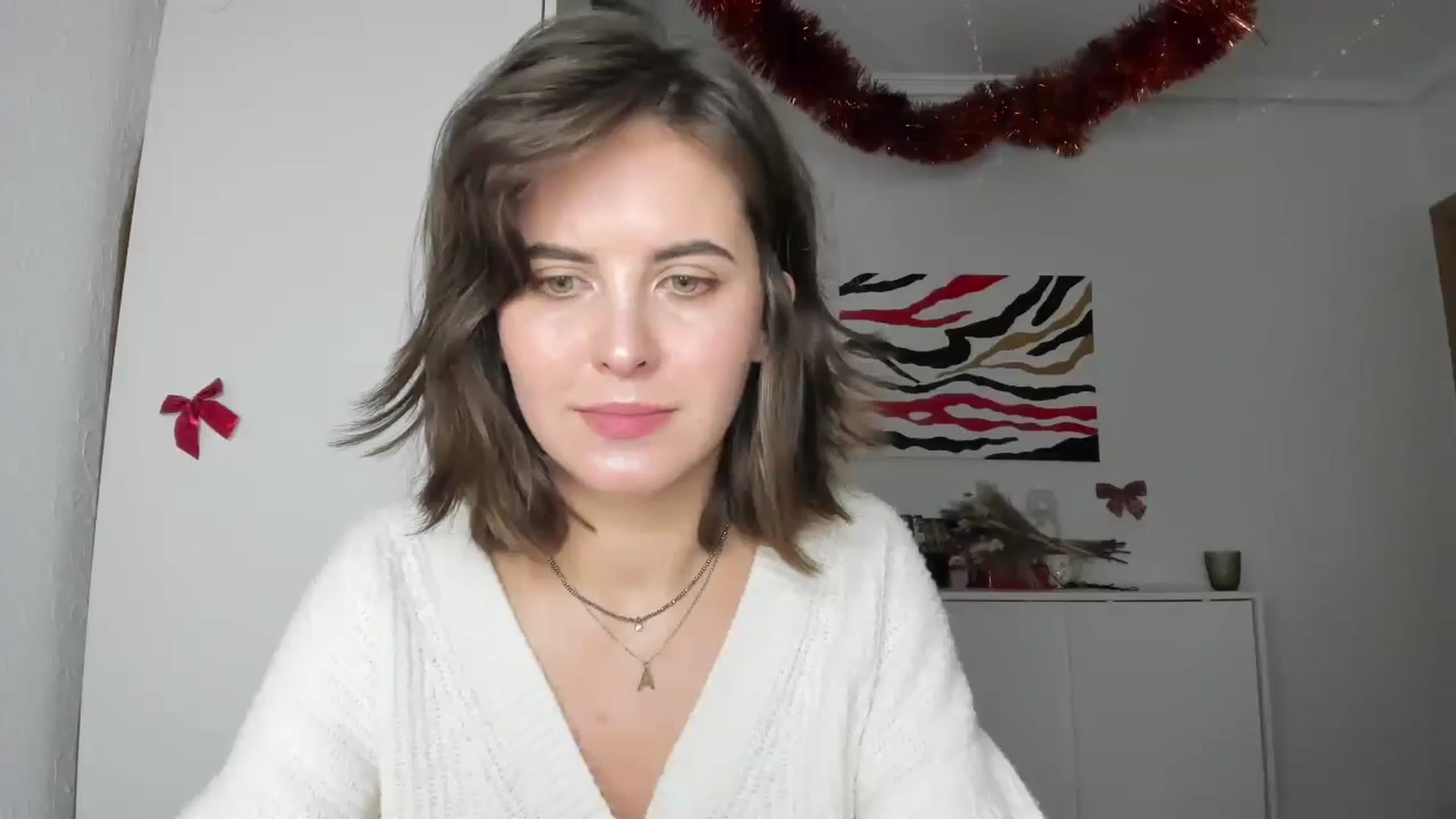 Gallery image thumbnail from AhahaGirl's myfreecams stream on, 12/29/2024, 20:47 image 5 of 20