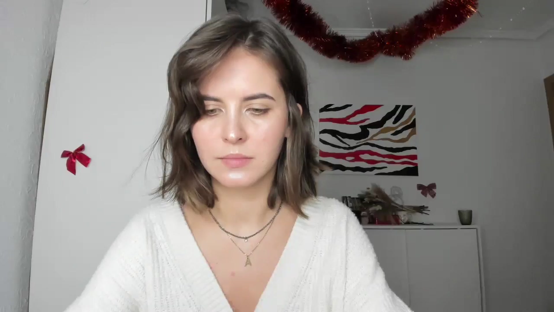 Gallery image thumbnail from AhahaGirl's myfreecams stream on, 12/29/2024, 20:47 image 9 of 20