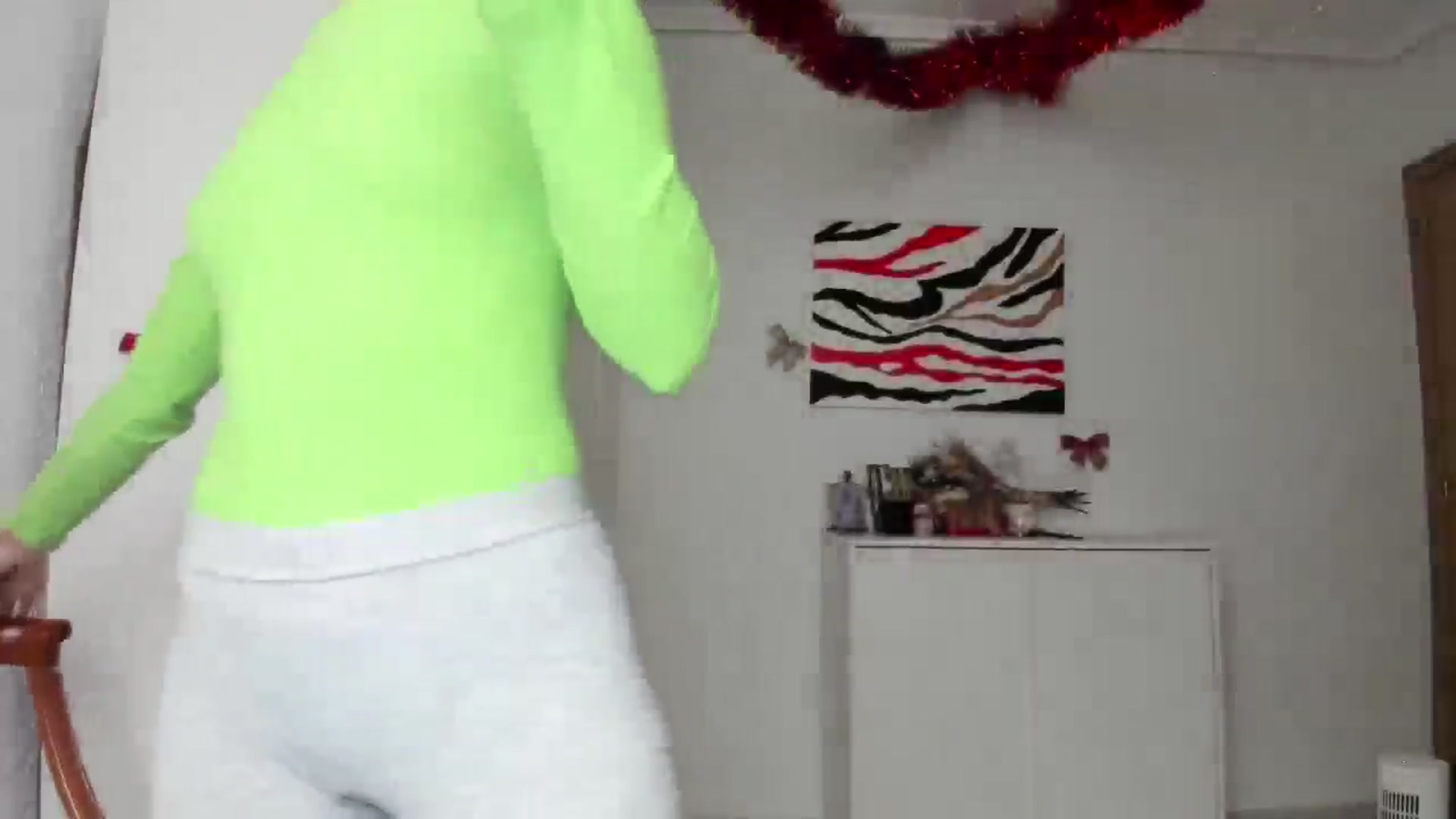 Gallery image thumbnail from AhahaGirl's myfreecams stream on, 12/30/2024, 13:59 image 9 of 20