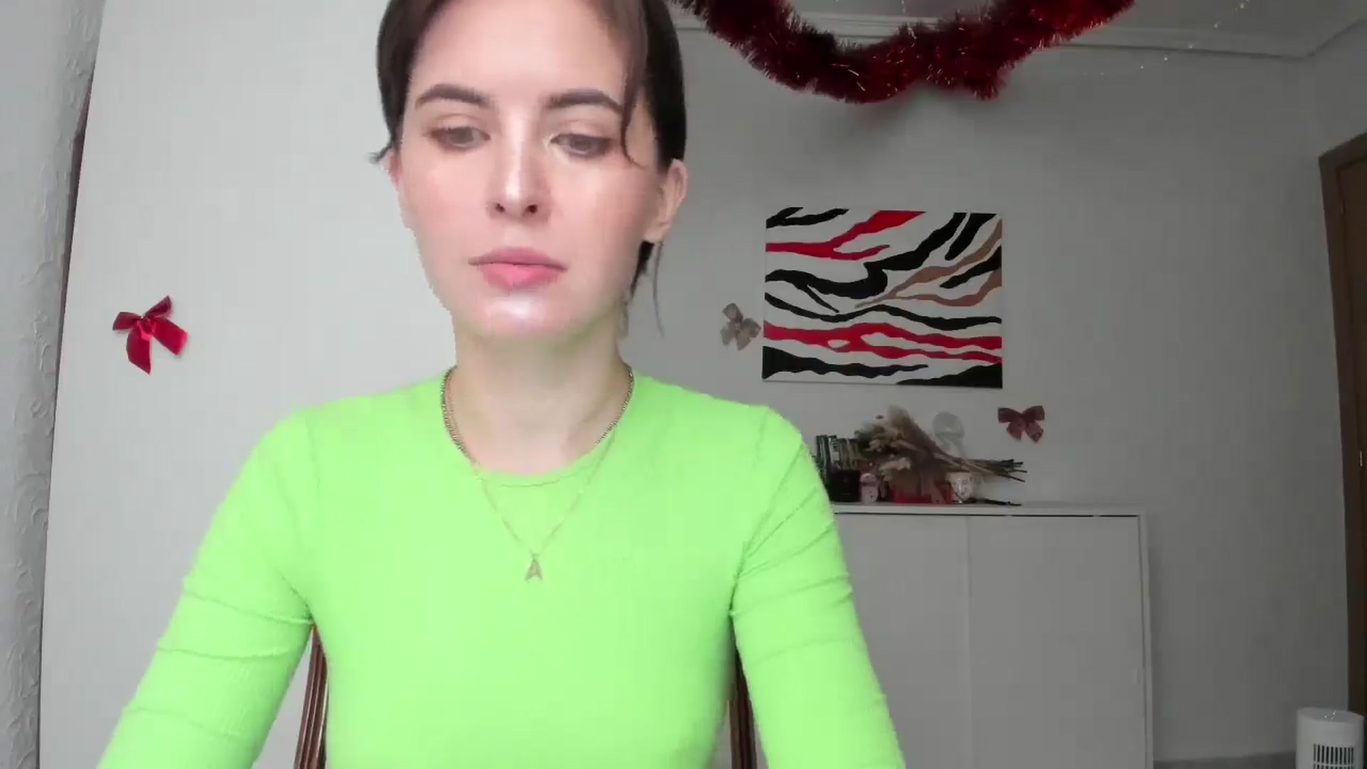 Gallery image thumbnail from AhahaGirl's myfreecams stream on, 12/30/2024, 13:59 image 18 of 20