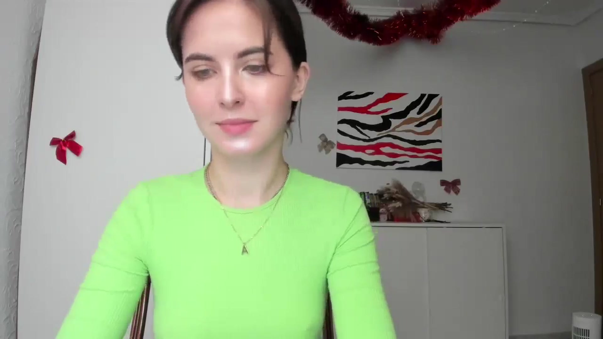 Gallery image thumbnail from AhahaGirl's myfreecams stream on, 12/30/2024, 13:59 image 20 of 20