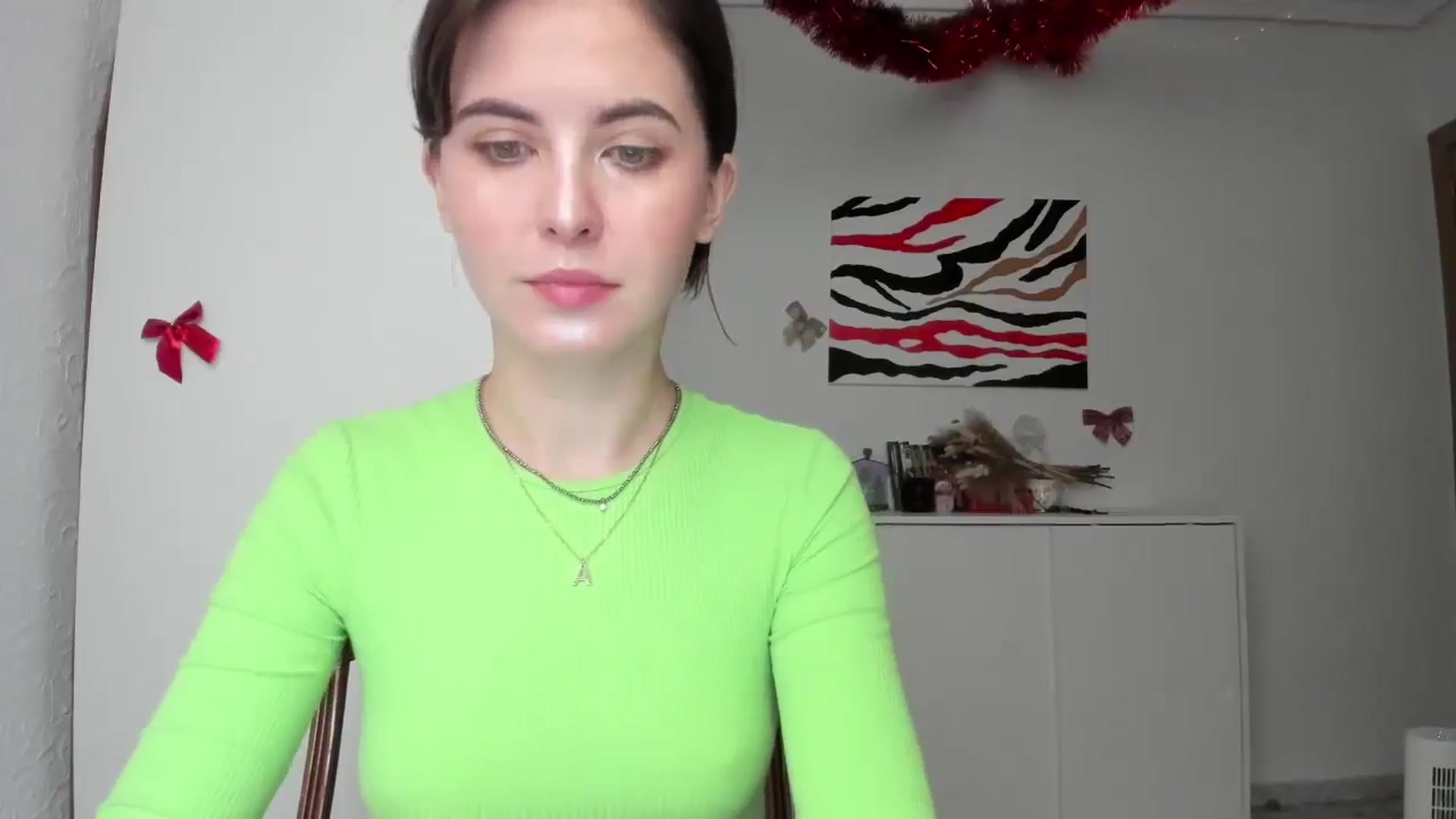 Gallery image thumbnail from AhahaGirl's myfreecams stream on, 12/30/2024, 14:25 image 5 of 20