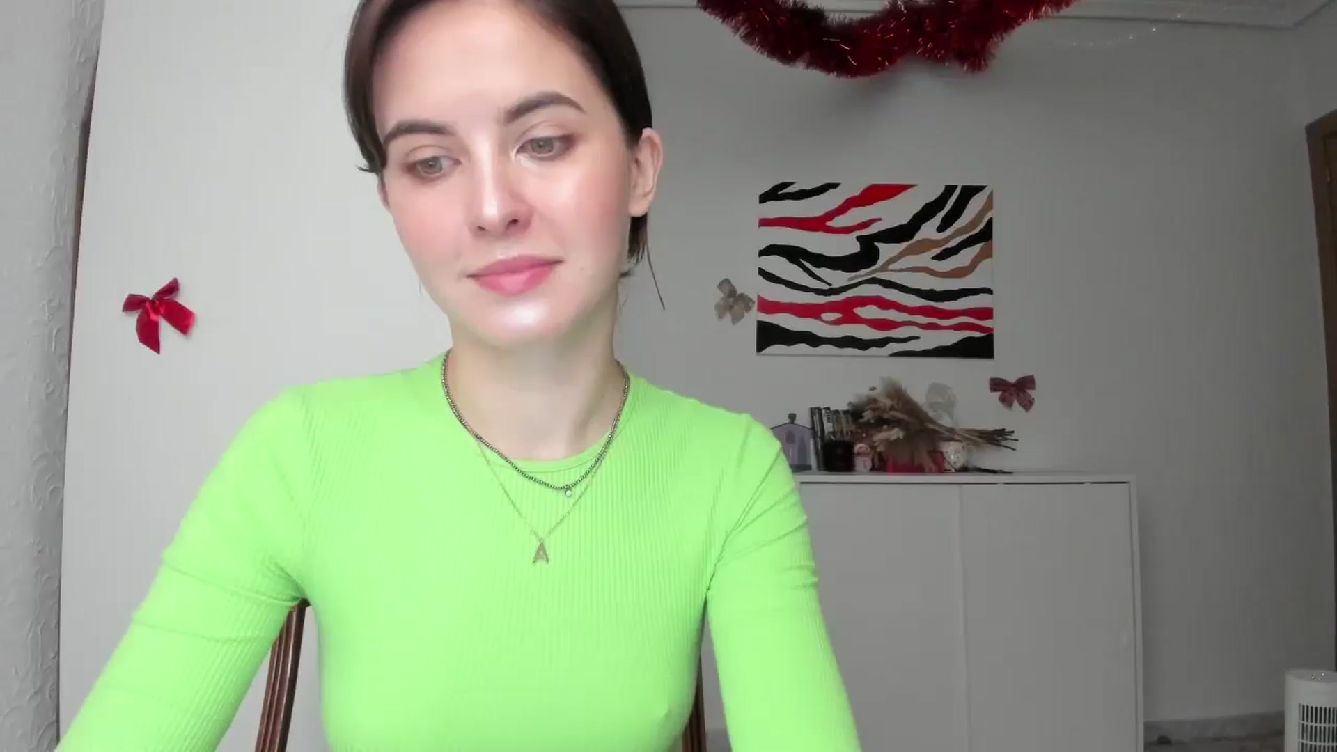 Gallery image thumbnail from AhahaGirl's myfreecams stream on, 12/30/2024, 14:25 image 10 of 20