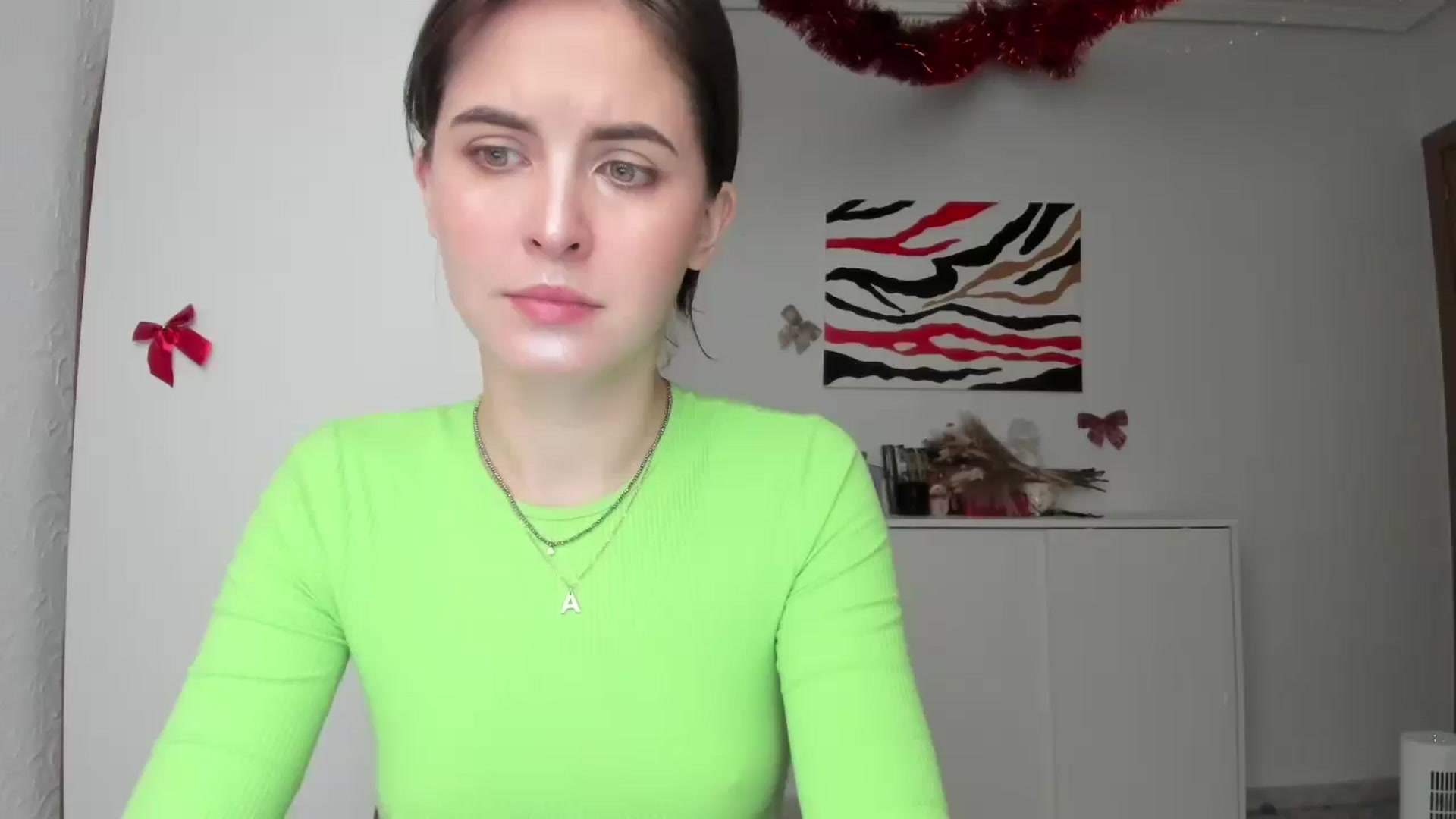 Gallery image thumbnail from AhahaGirl's myfreecams stream on, 12/30/2024, 14:25 image 20 of 20