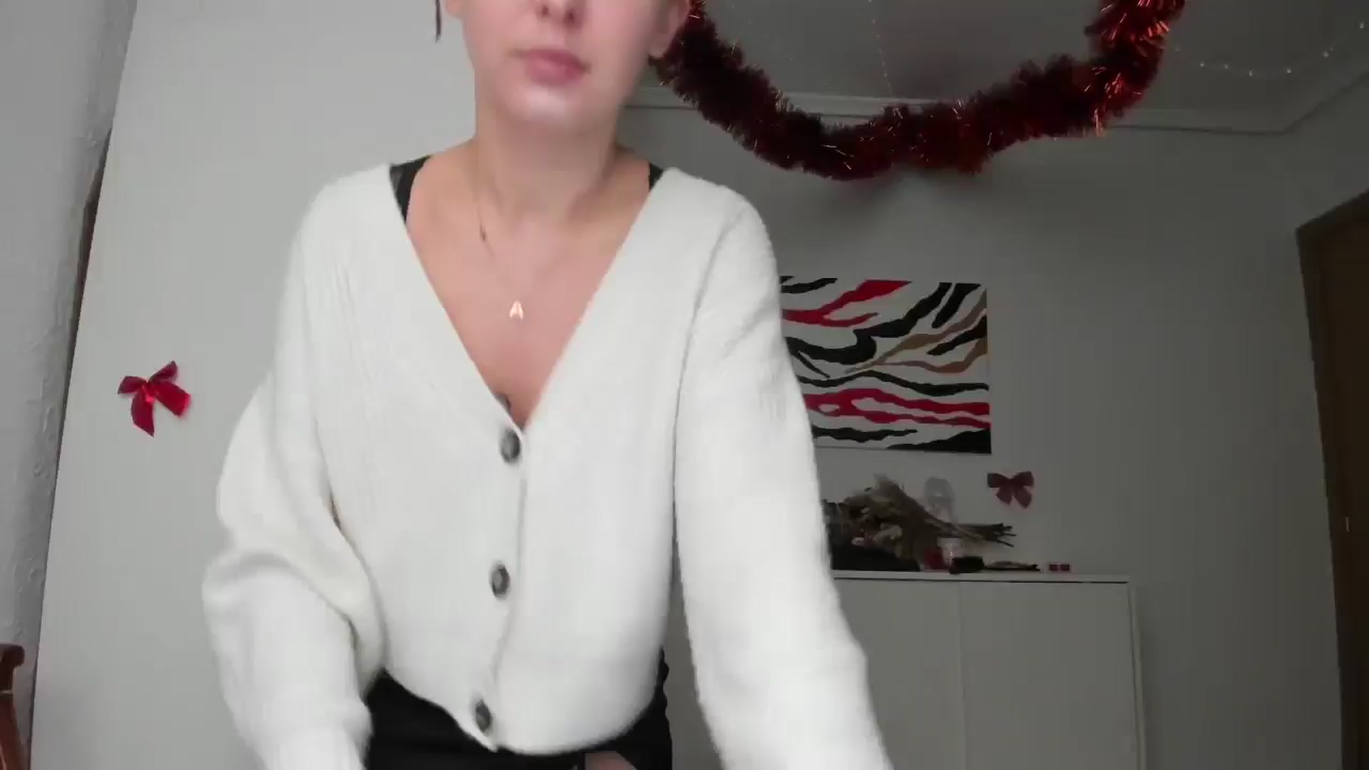Gallery image thumbnail from AhahaGirl's myfreecams stream on, 01/02/2025, 12:06 image 1 of 20