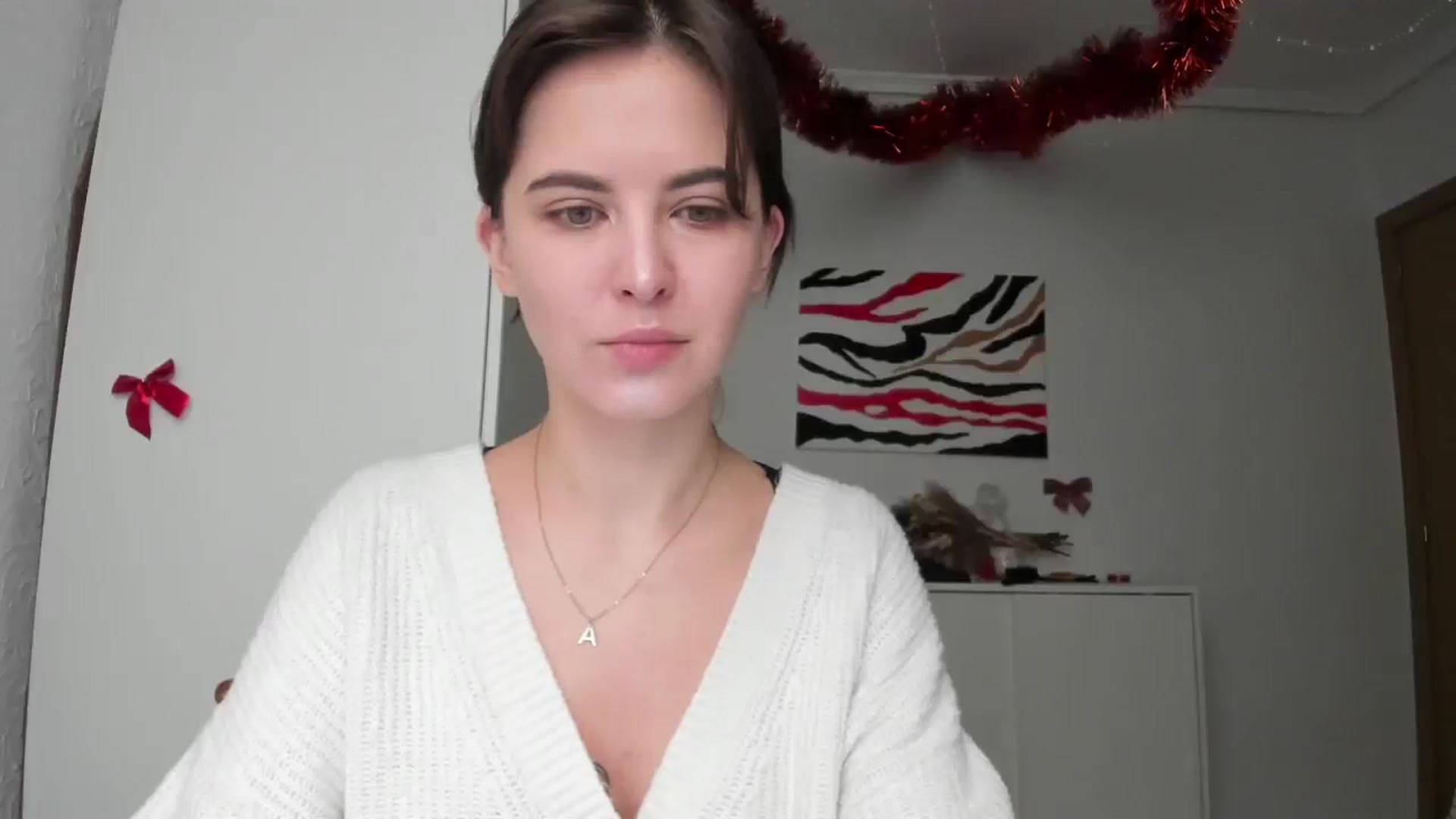Gallery image thumbnail from AhahaGirl's myfreecams stream on, 01/02/2025, 12:06 image 6 of 20