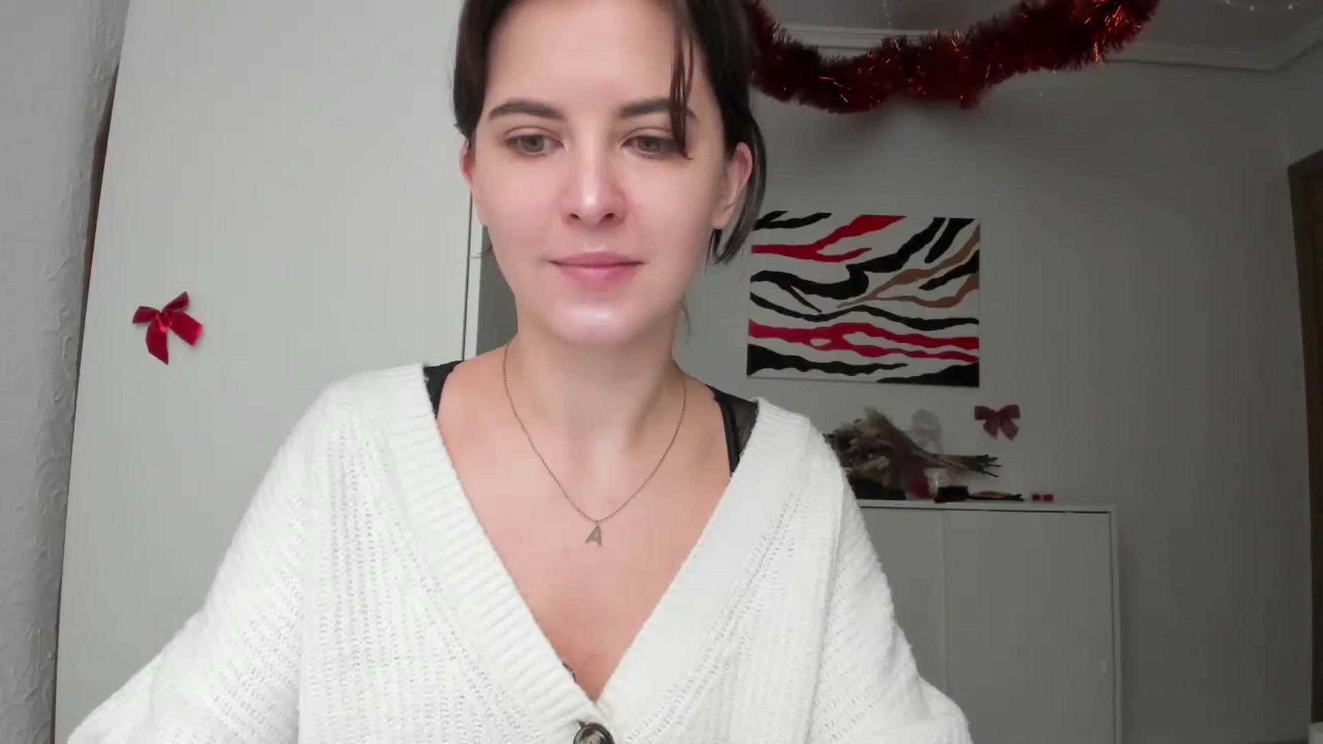 Gallery image thumbnail from AhahaGirl's myfreecams stream on, 01/02/2025, 12:06 image 19 of 20